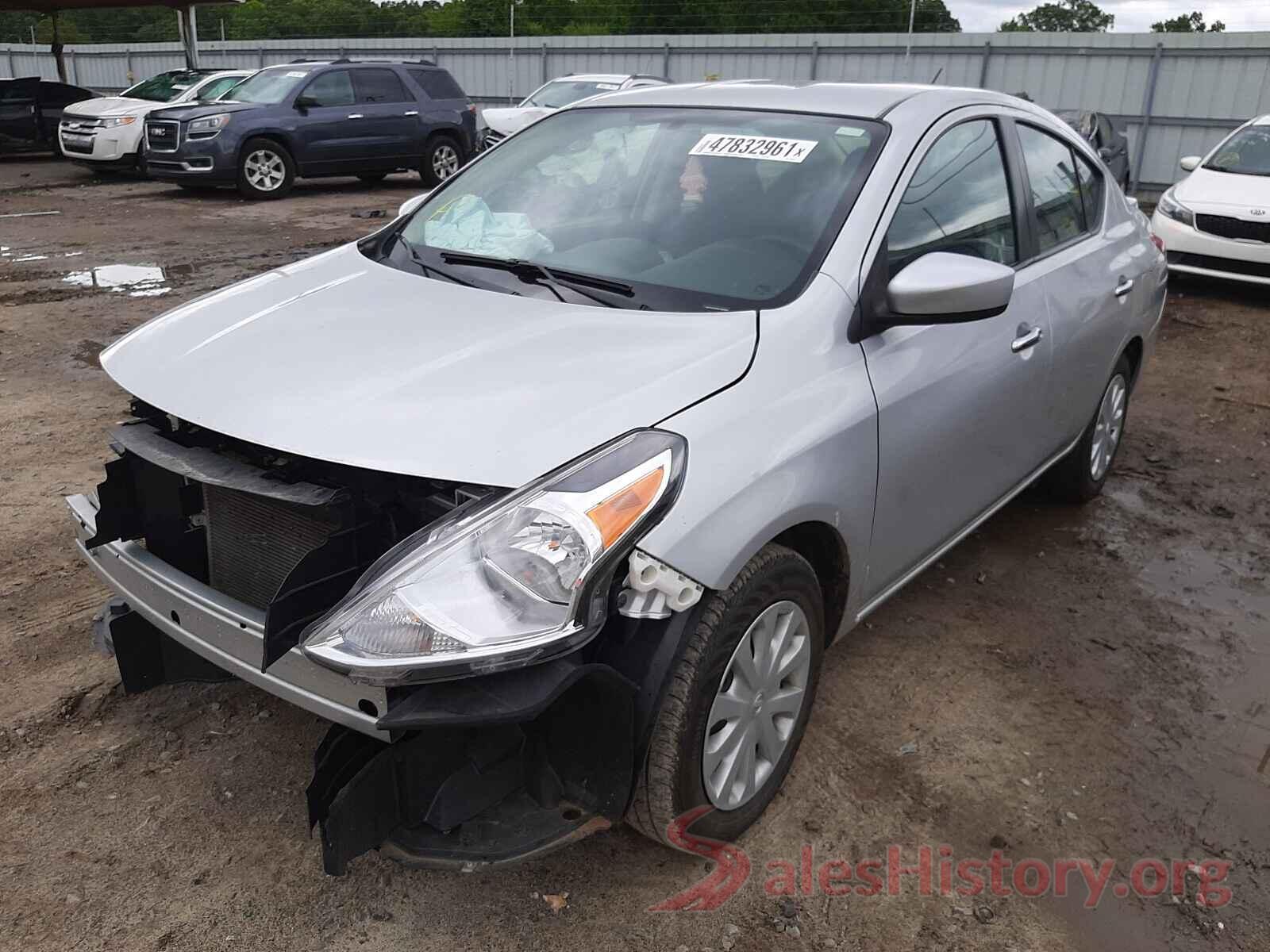 3N1CN7AP2KL804389 2019 NISSAN VERSA