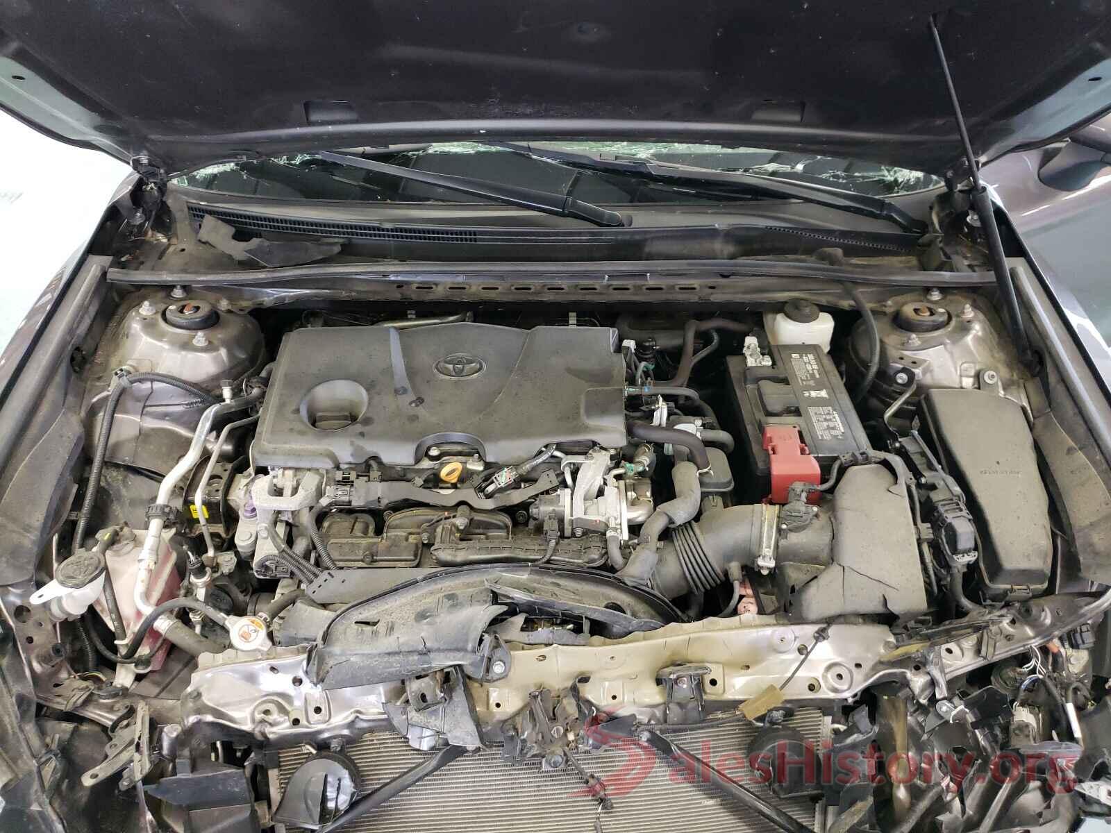 4T1B11HK9JU096685 2018 TOYOTA CAMRY