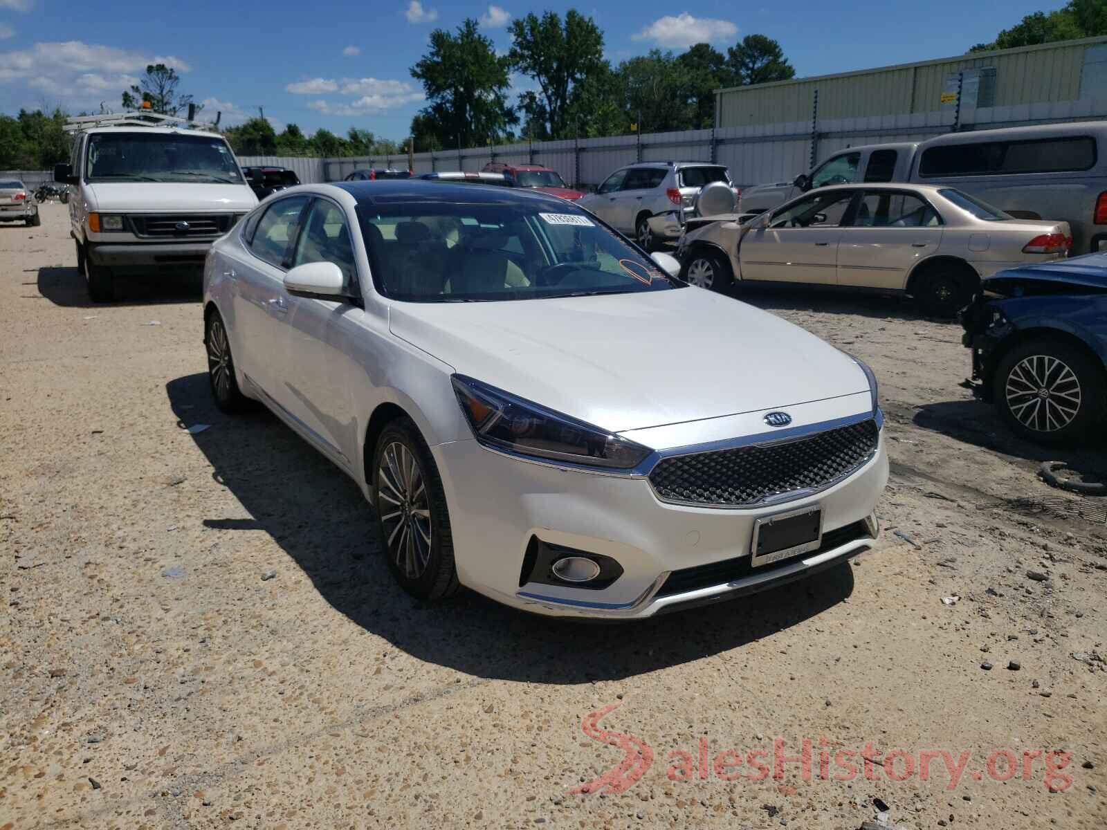 KNALC4J13H5067741 2017 KIA CADENZA