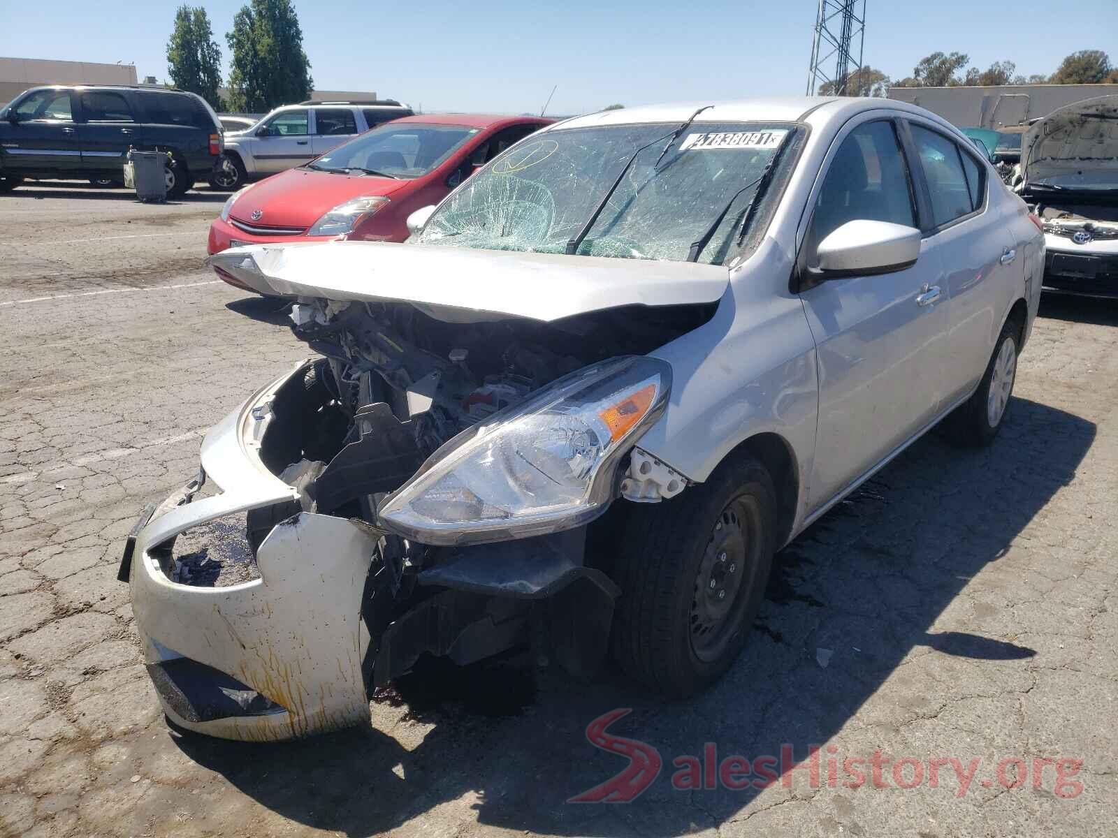 3N1CN7AP2JK439524 2018 NISSAN VERSA