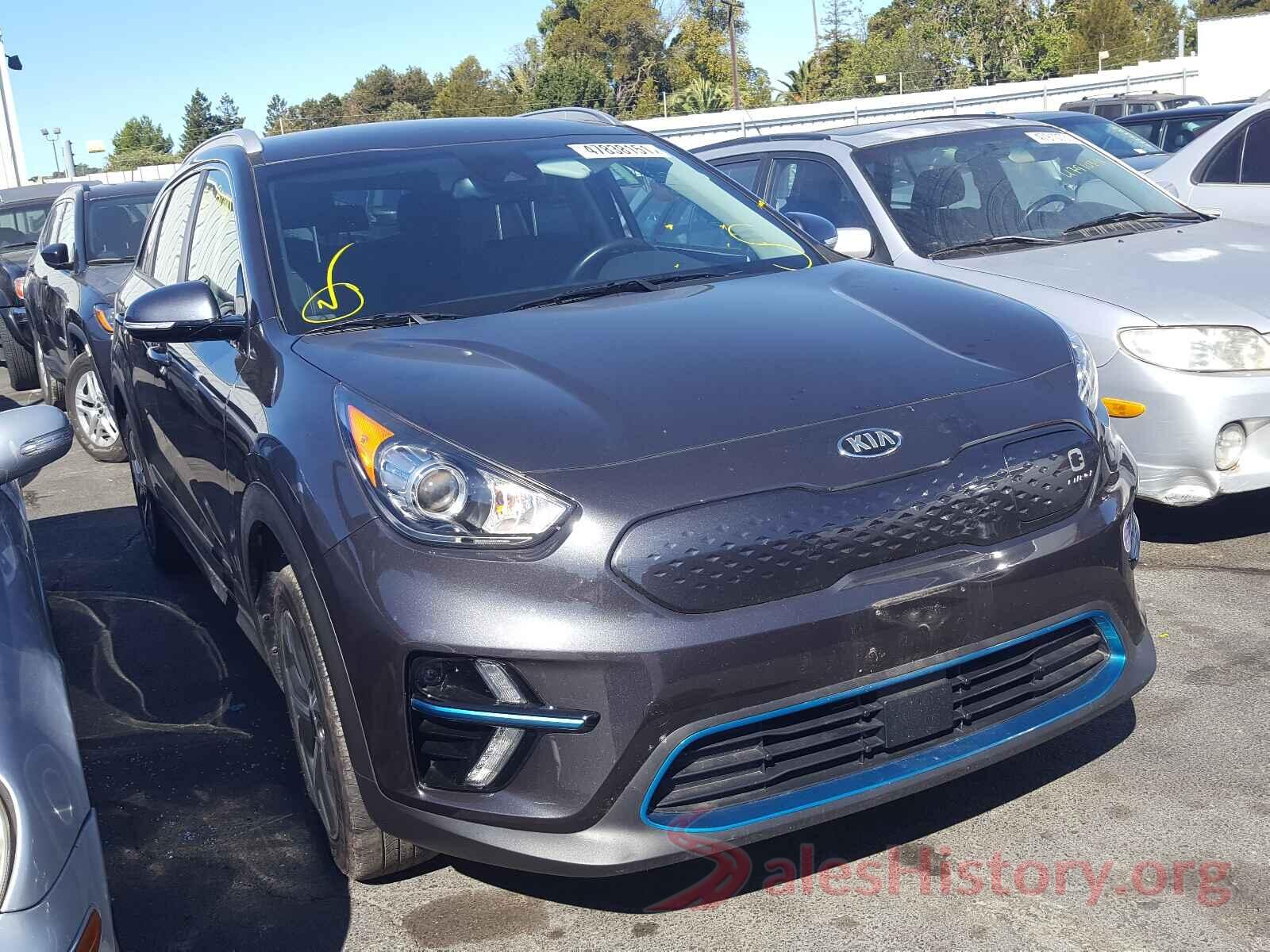 KNDCC3LG8K5014961 2019 KIA NIRO