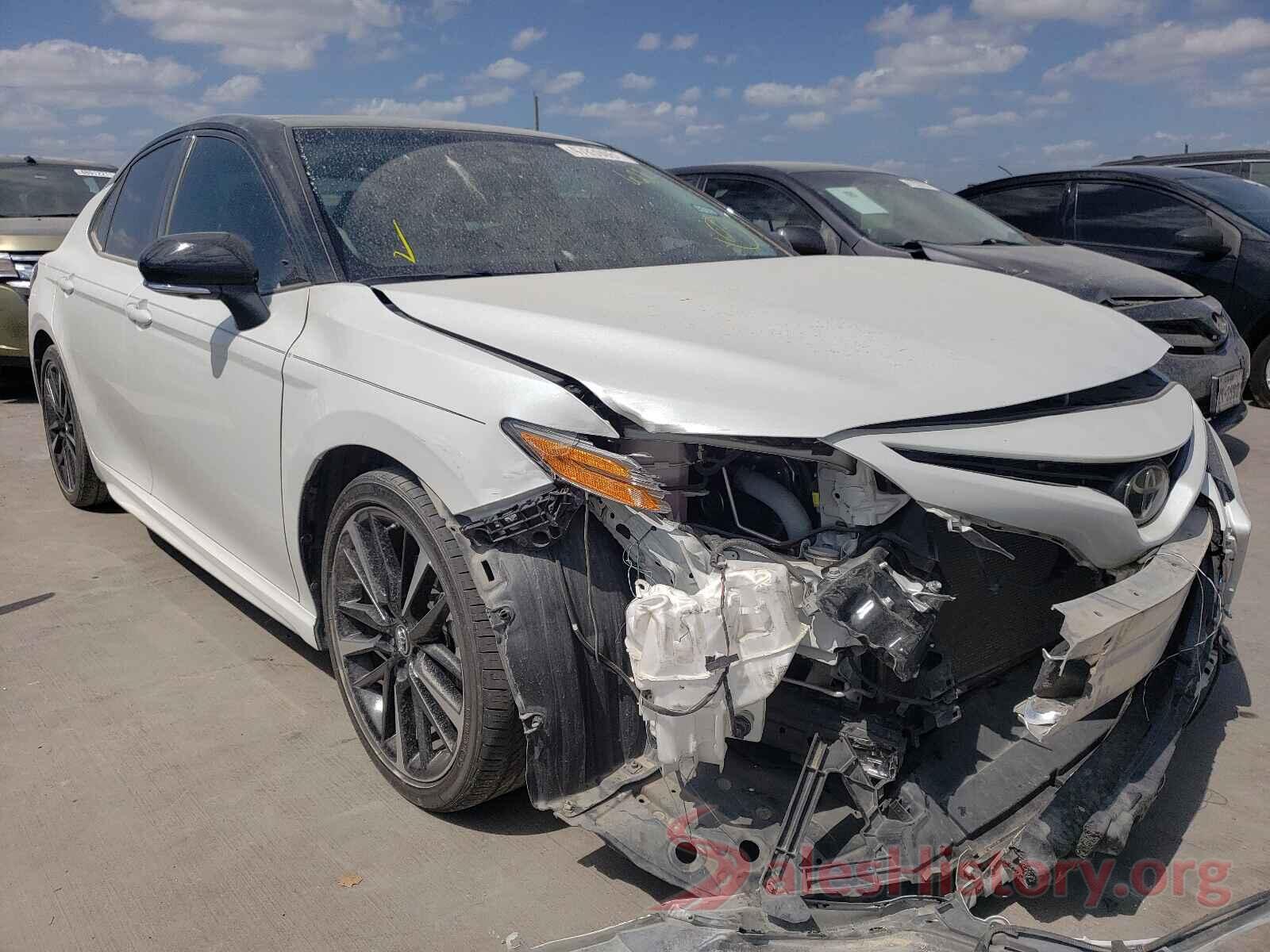 4T1BZ1HK8JU016883 2018 TOYOTA CAMRY