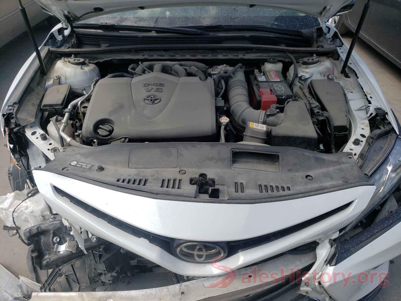 4T1BZ1HK8JU016883 2018 TOYOTA CAMRY