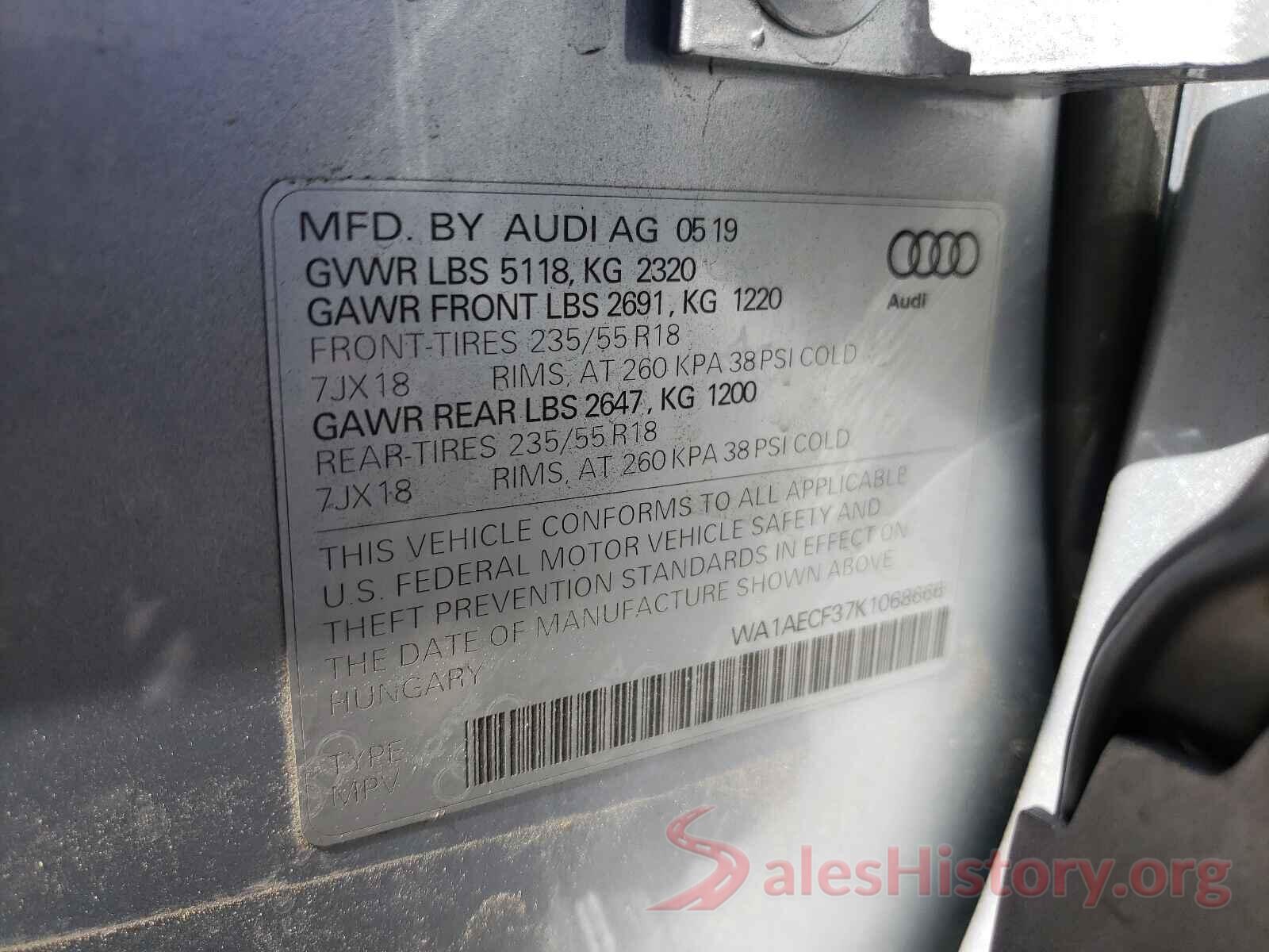 WA1AECF37K1068666 2019 AUDI Q3