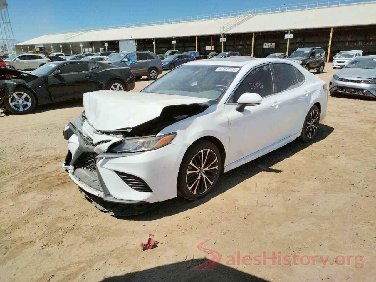 4T1B11HK4JU016239 2018 TOYOTA CAMRY