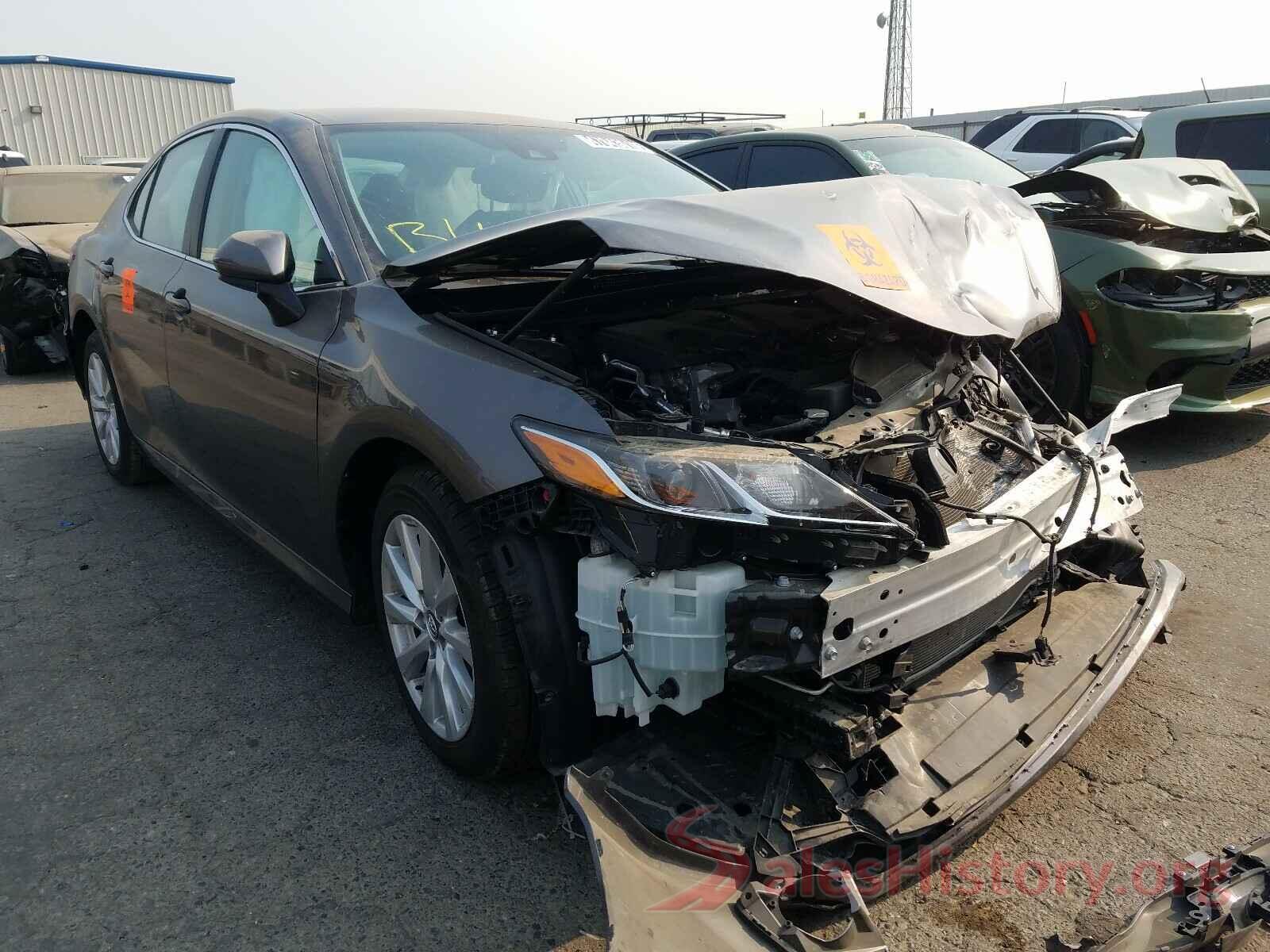 4T1B11HKXKU769775 2019 TOYOTA CAMRY