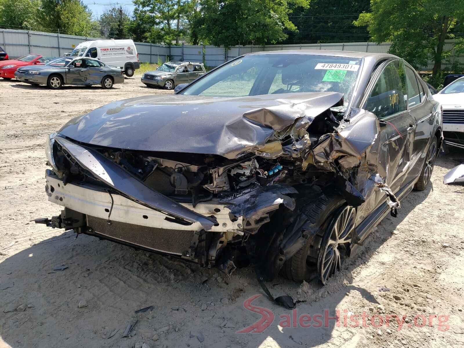 4T1B11HK5KU726770 2019 TOYOTA CAMRY