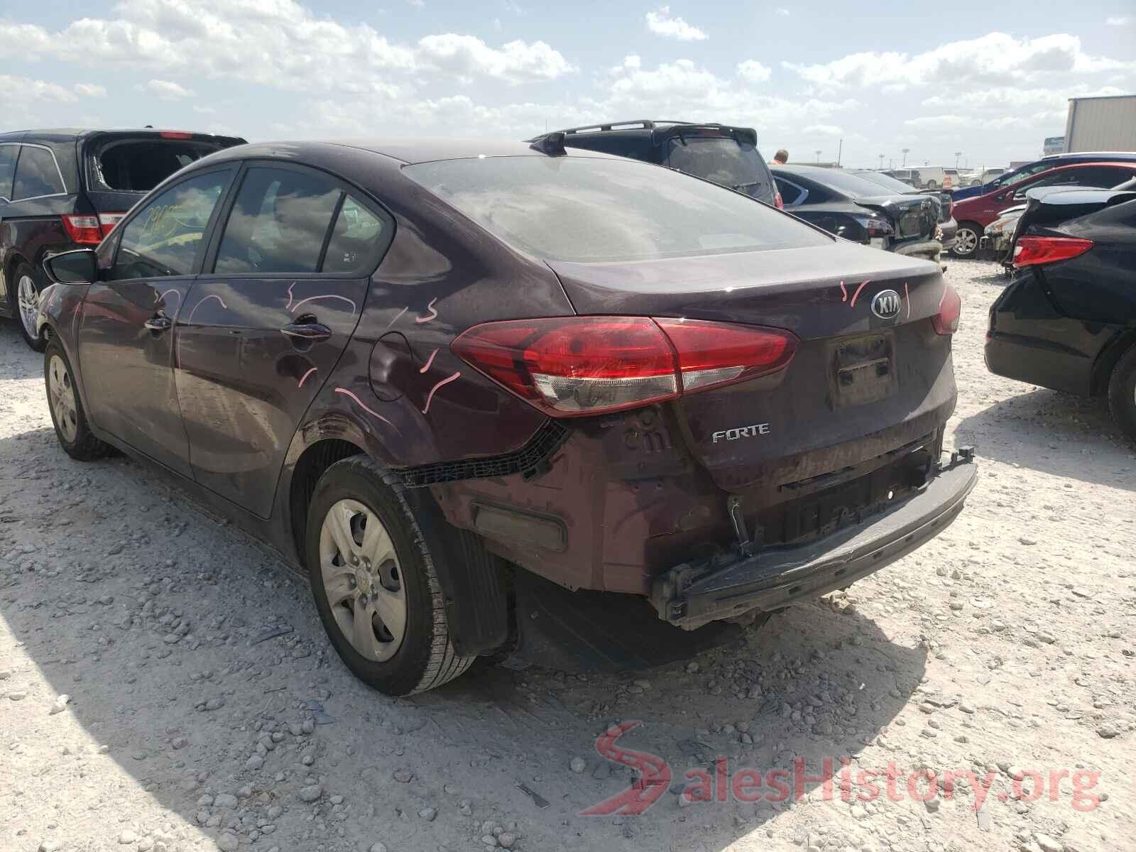 3KPFK4A73HE122930 2017 KIA FORTE