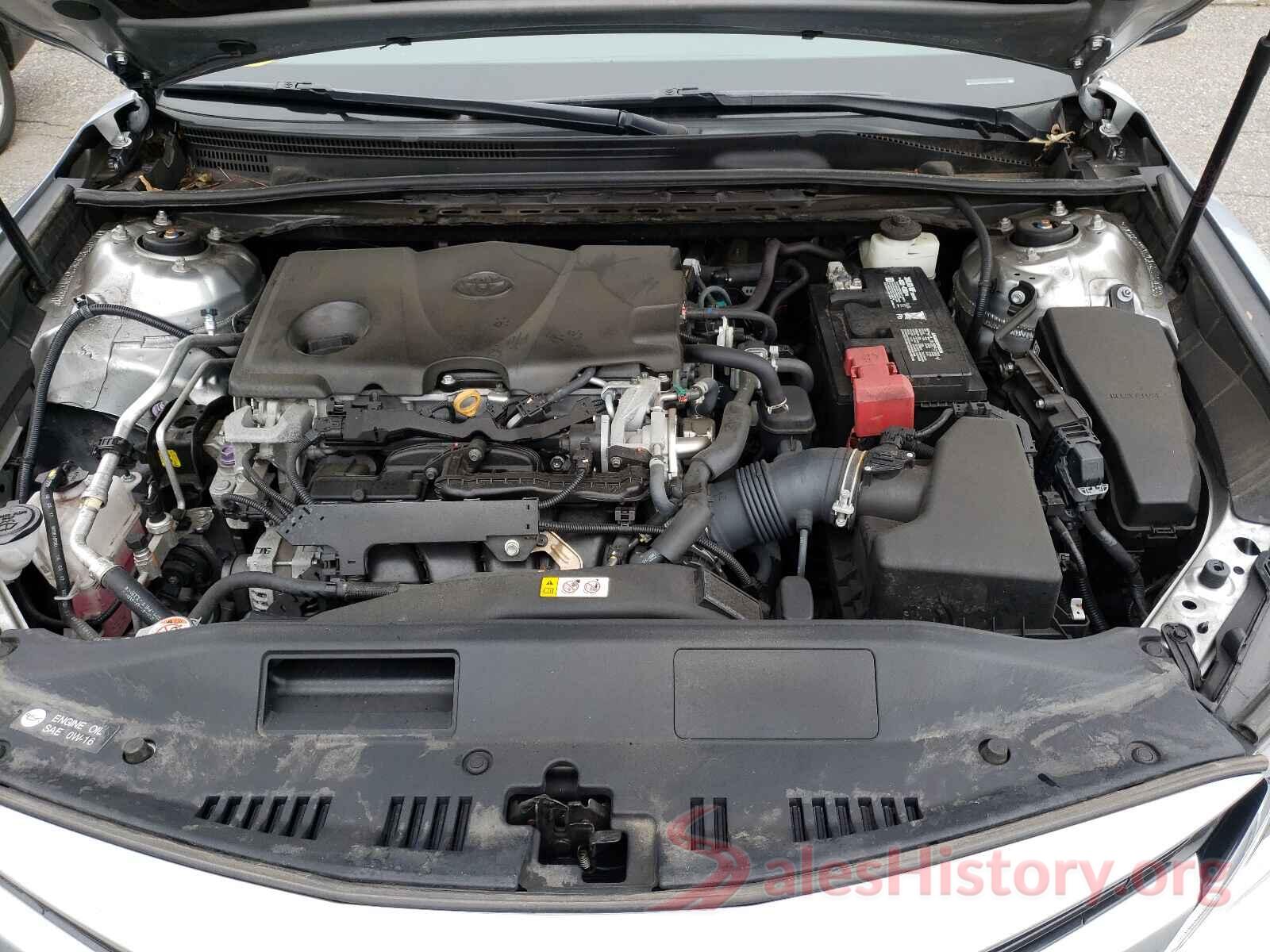 4T1B11HK8JU011934 2018 TOYOTA CAMRY