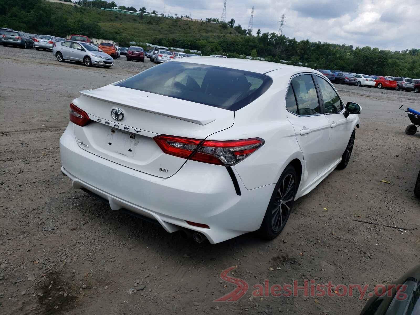 JTNB11HK3J3004105 2018 TOYOTA CAMRY