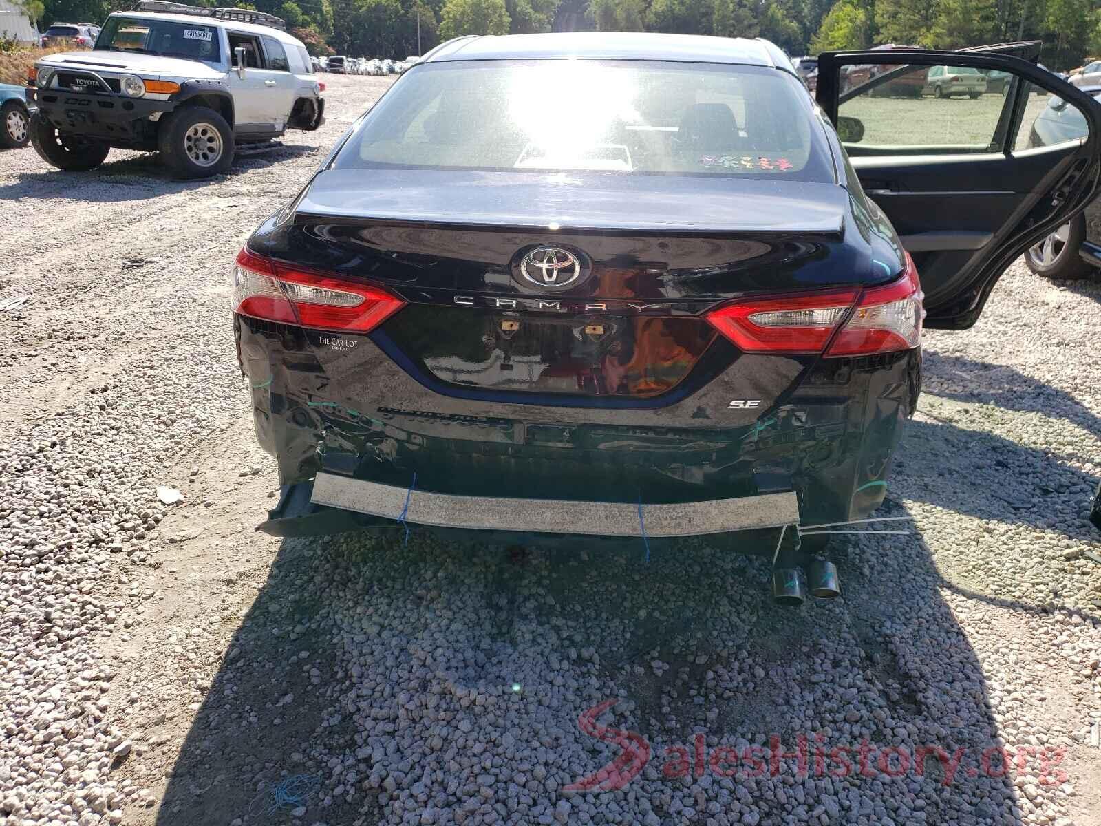 JTNB11HKXJ3011181 2018 TOYOTA CAMRY