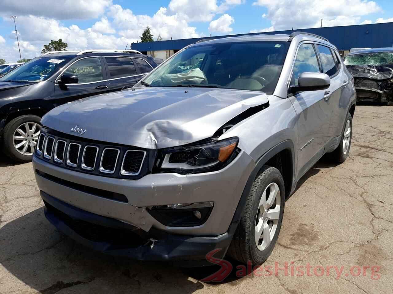 3C4NJDBB0JT205329 2018 JEEP COMPASS