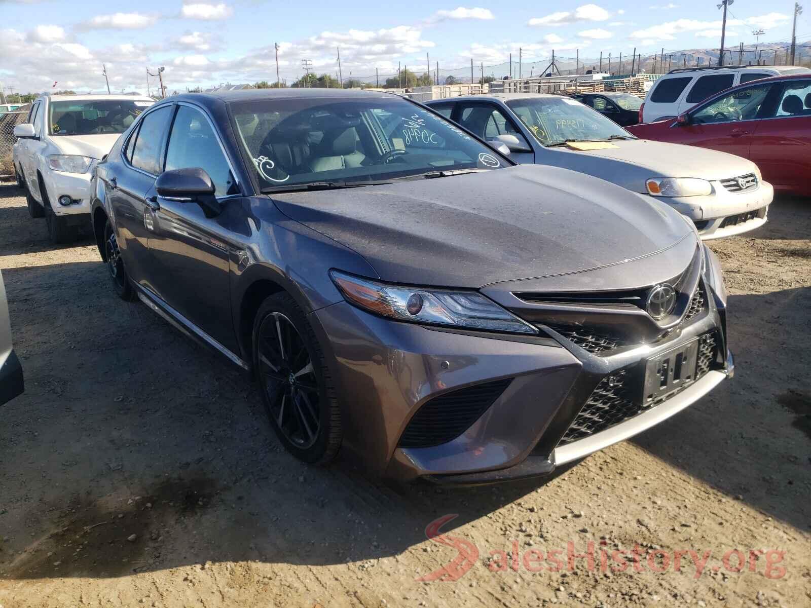 4T1B61HK7JU022120 2018 TOYOTA CAMRY