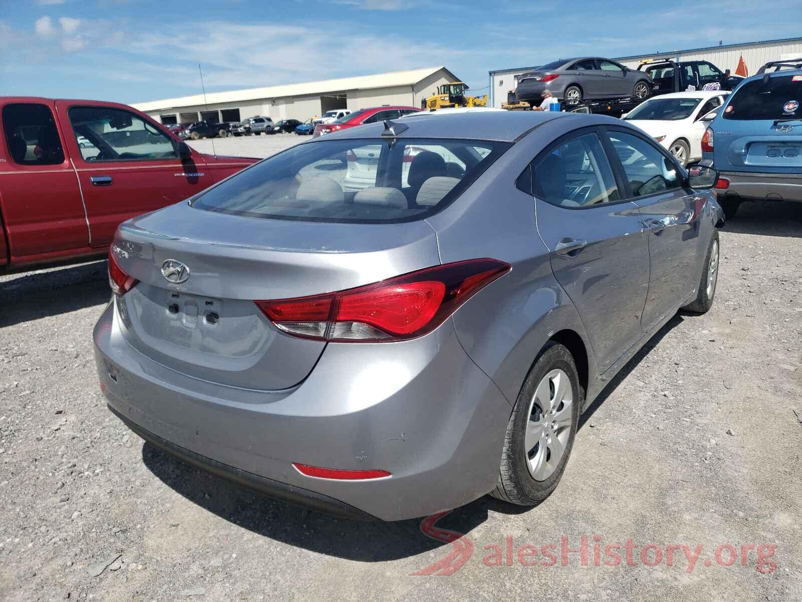 5NPDH4AE2GH676071 2016 HYUNDAI ELANTRA