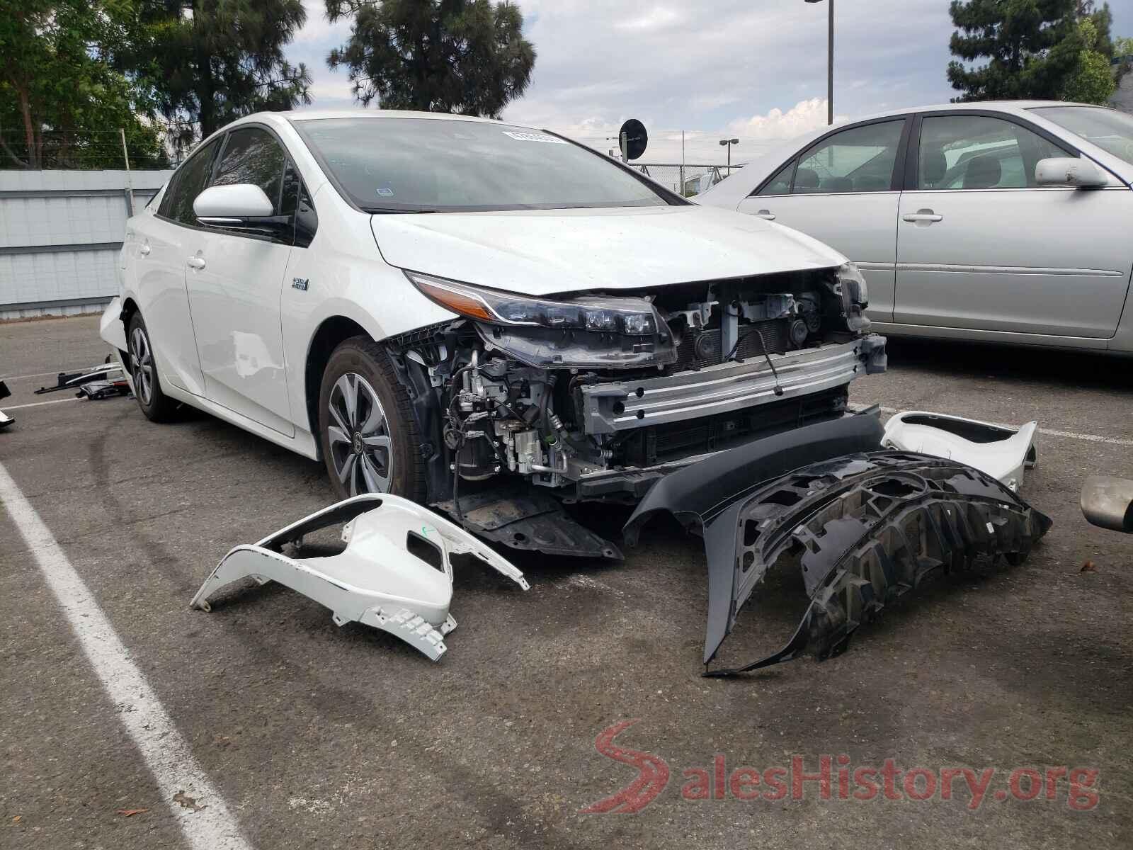 JTDKARFP8H3047530 2017 TOYOTA PRIUS