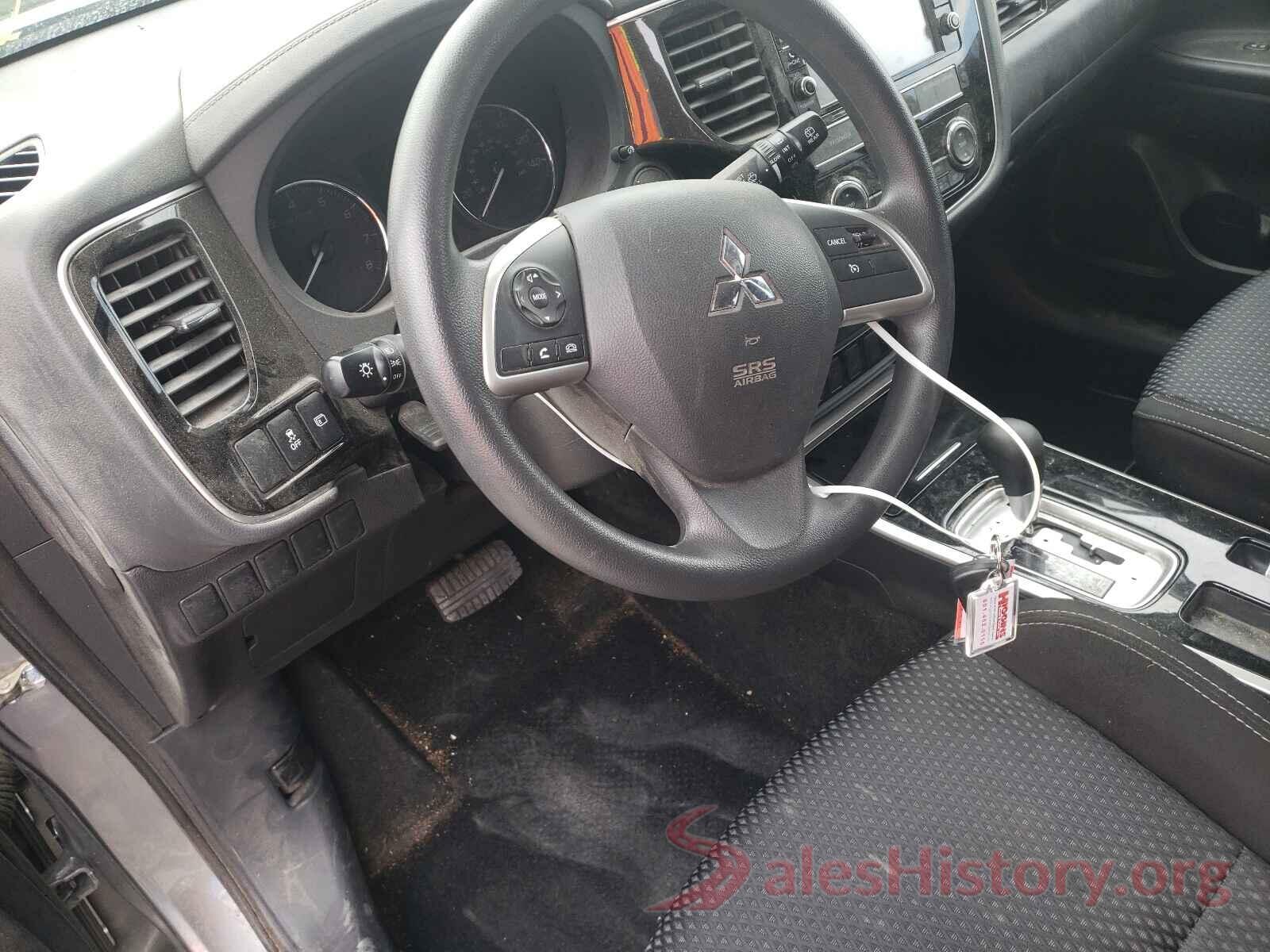 JA4AD2A3XKZ032315 2019 MITSUBISHI OUTLANDER