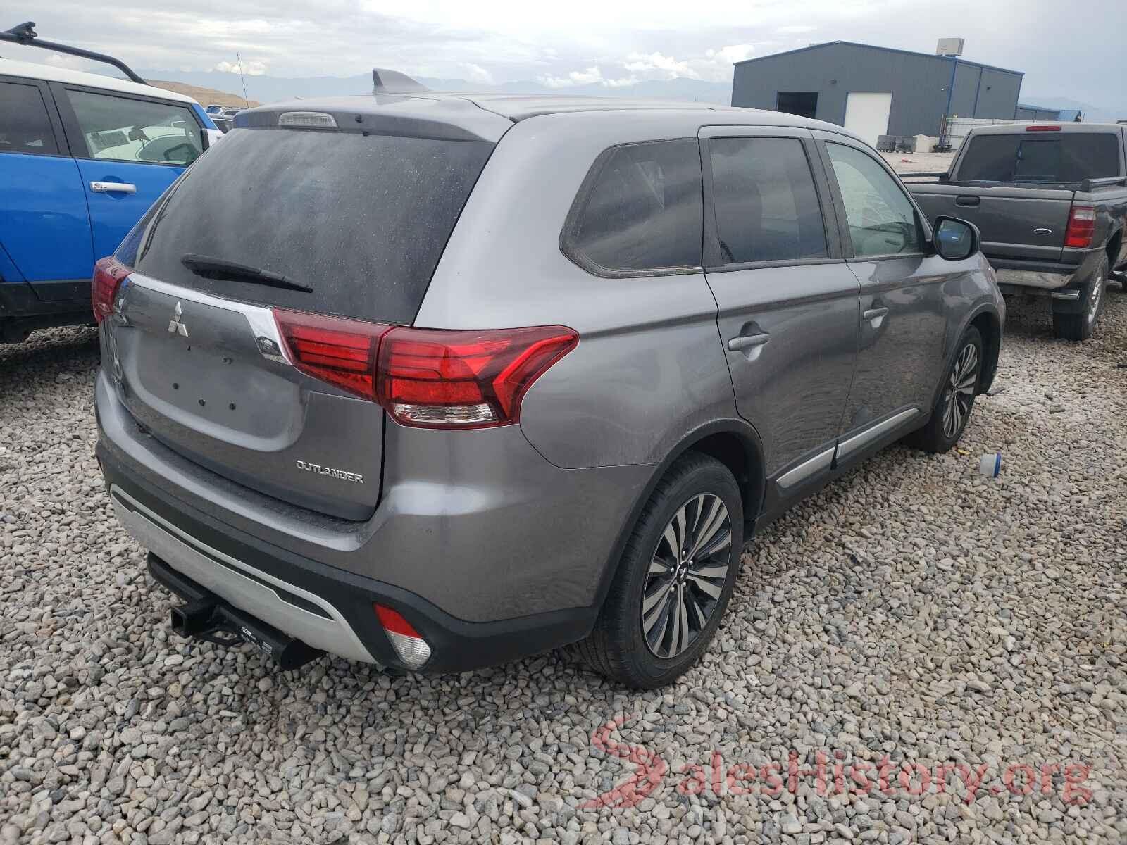 JA4AD2A3XKZ032315 2019 MITSUBISHI OUTLANDER