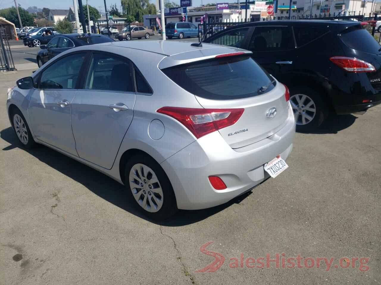 KMHD35LH4HU379480 2017 HYUNDAI ELANTRA