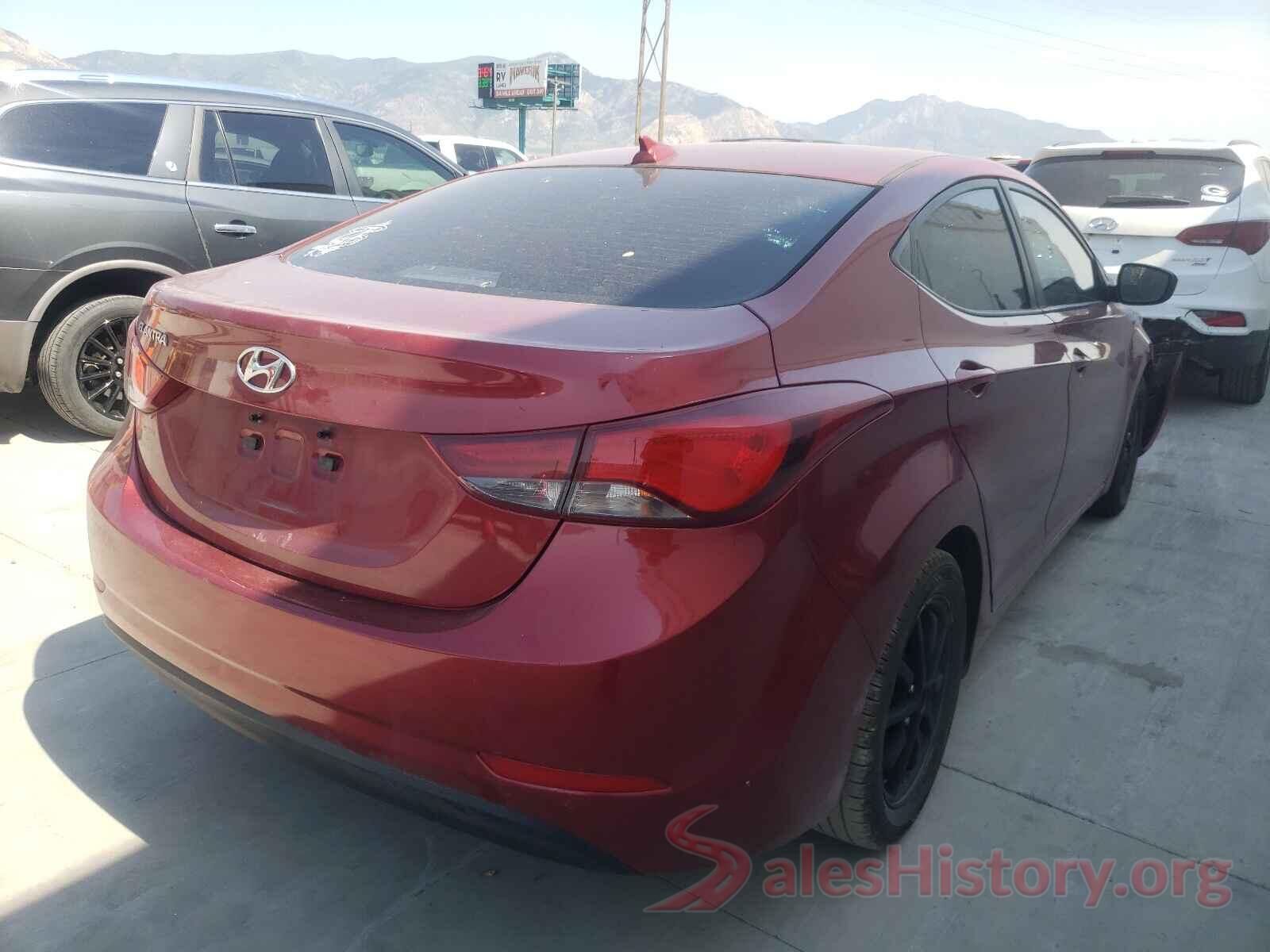 5NPDH4AE3GH716447 2016 HYUNDAI ELANTRA