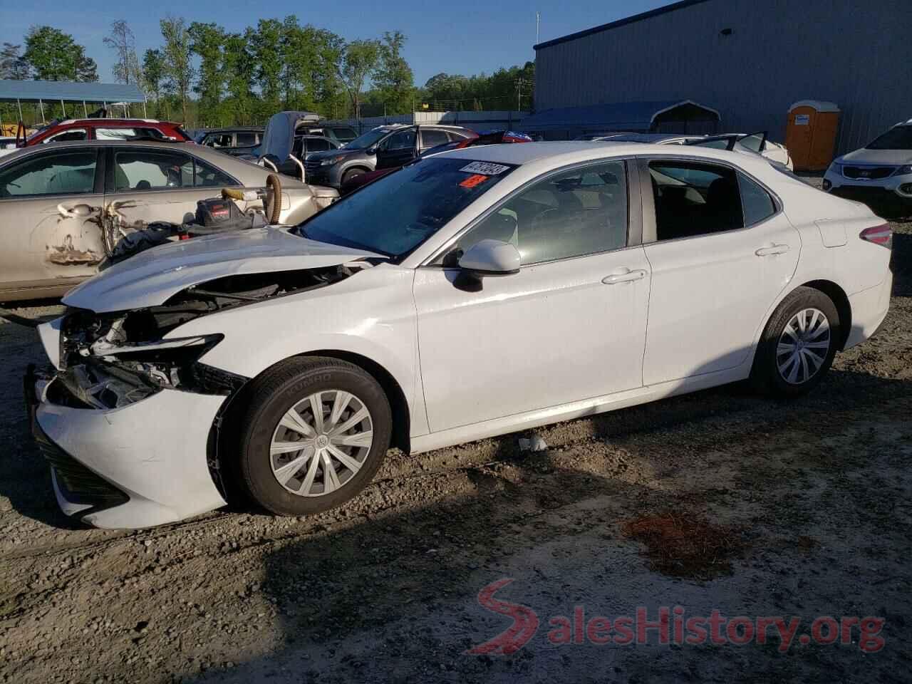 4T1B11HK2JU535158 2018 TOYOTA CAMRY