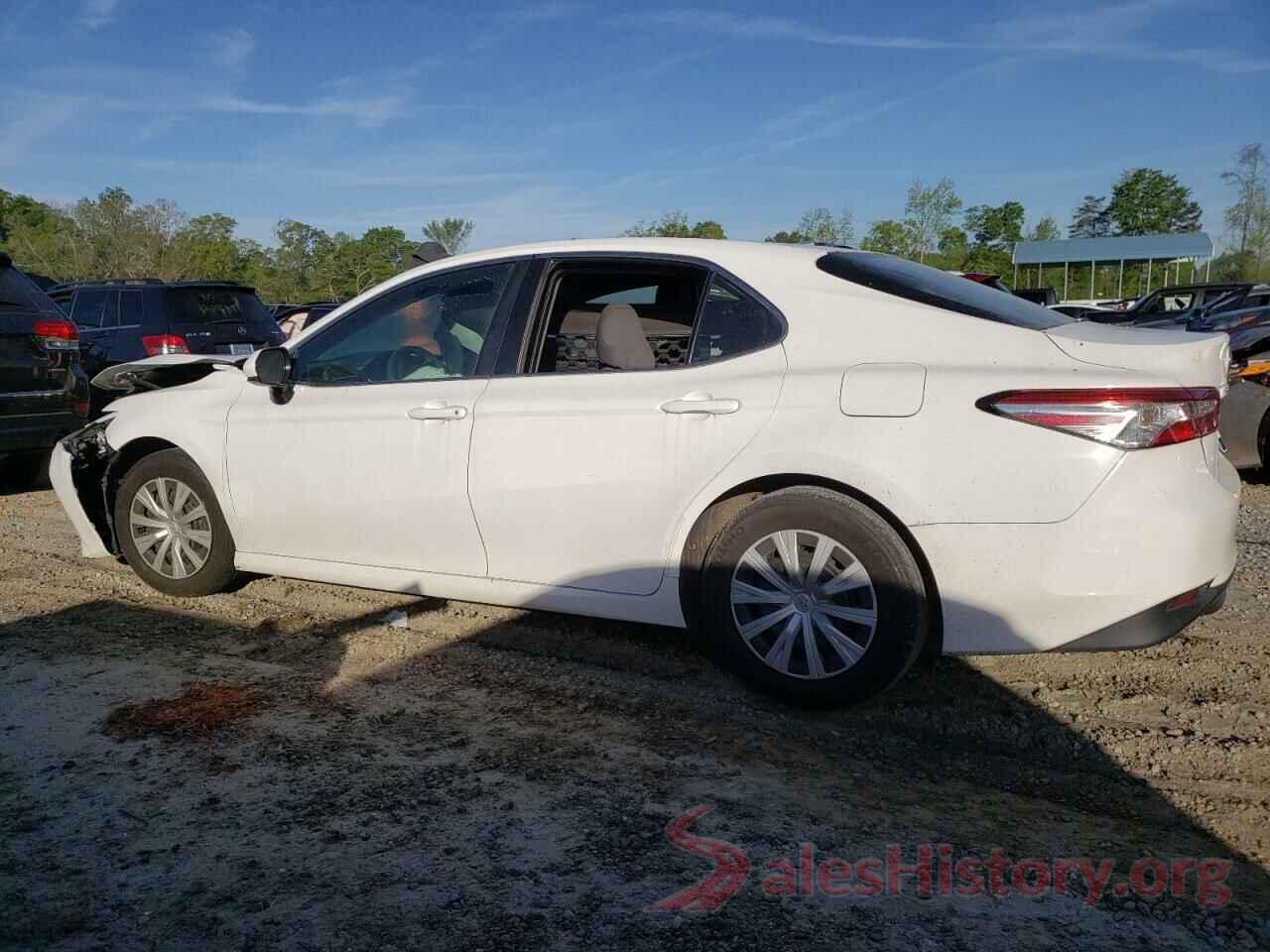 4T1B11HK2JU535158 2018 TOYOTA CAMRY