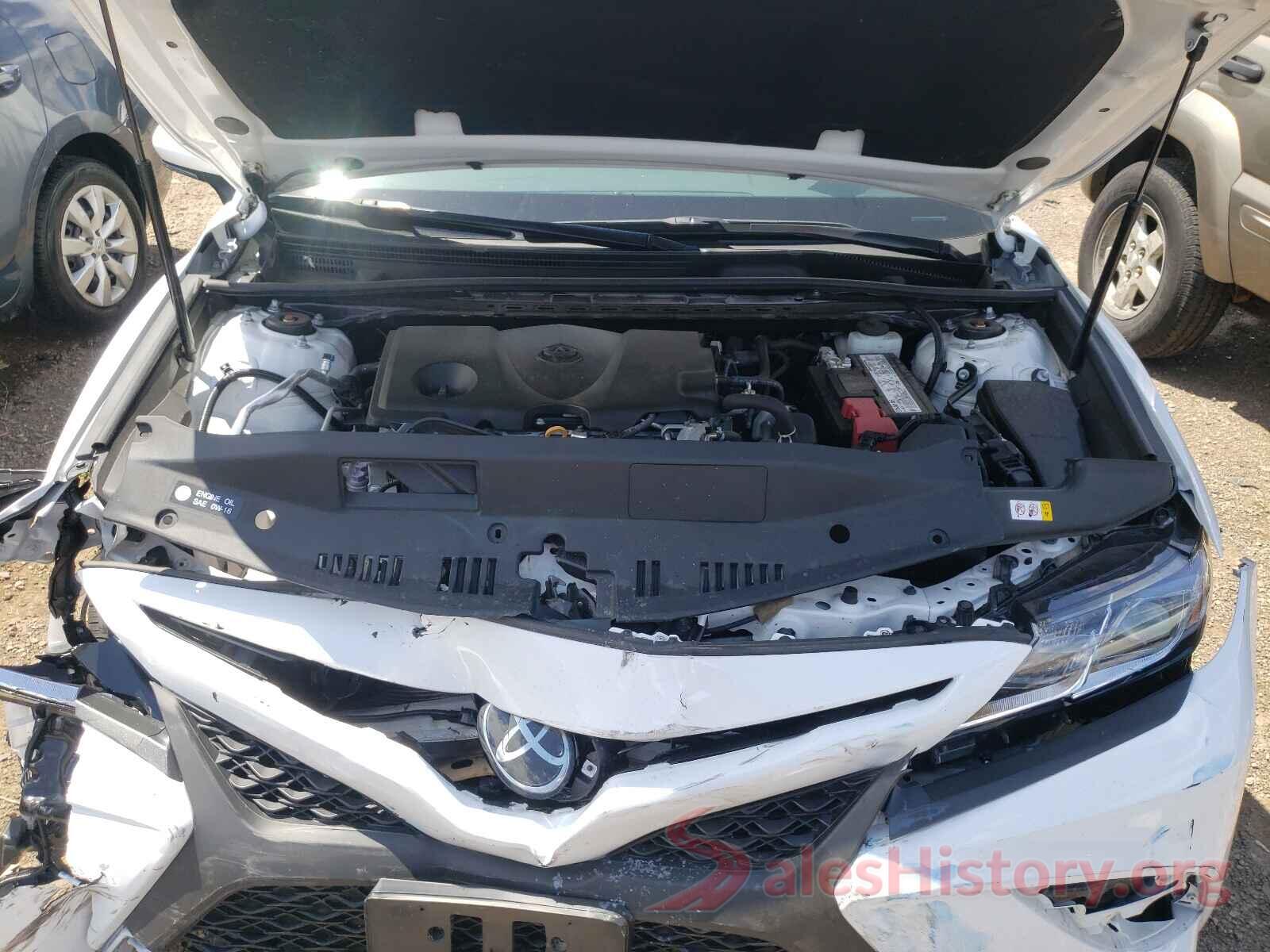 4T1B11HK2KU829077 2019 TOYOTA CAMRY