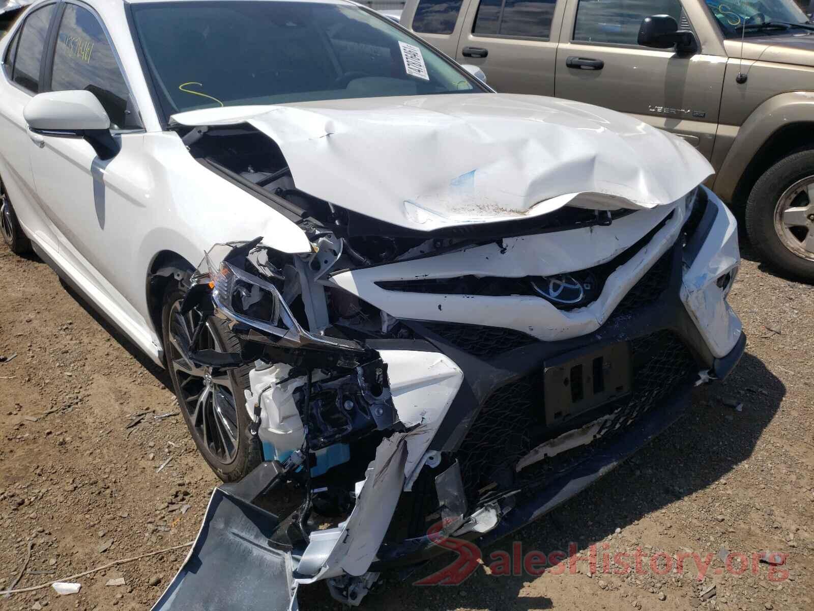 4T1B11HK2KU829077 2019 TOYOTA CAMRY