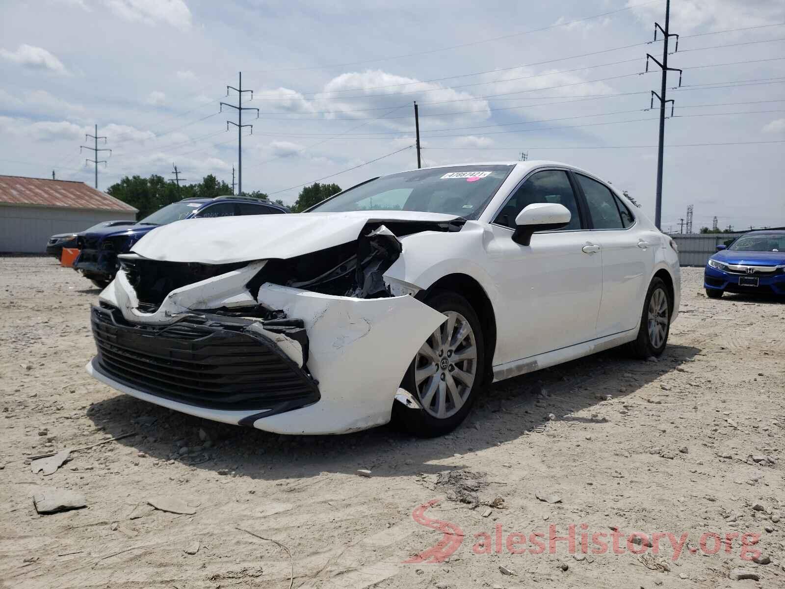 4T1B11HK8JU658737 2018 TOYOTA CAMRY