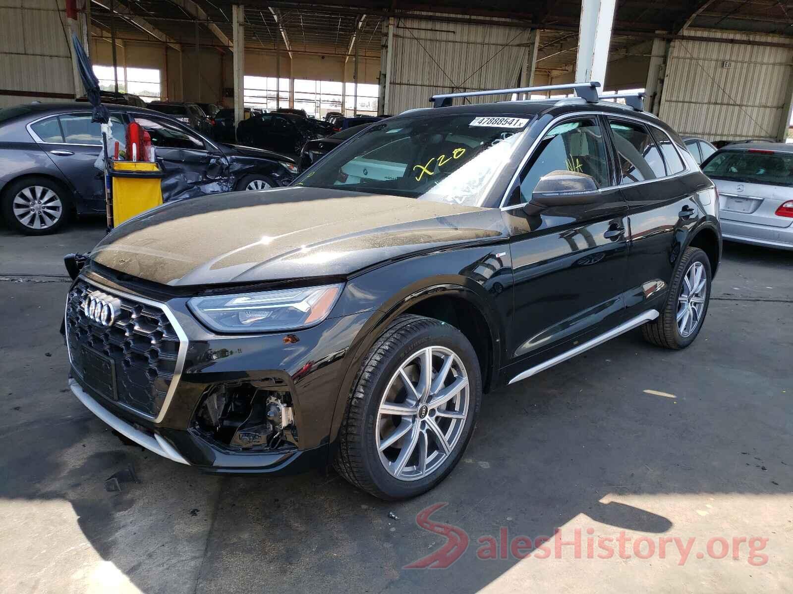 WA1E2AFY4M2061049 2021 AUDI Q5