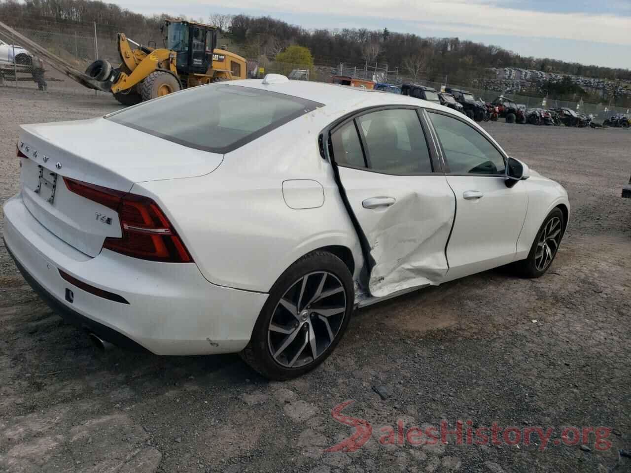 7JRA22TK4KG017547 2019 VOLVO S60