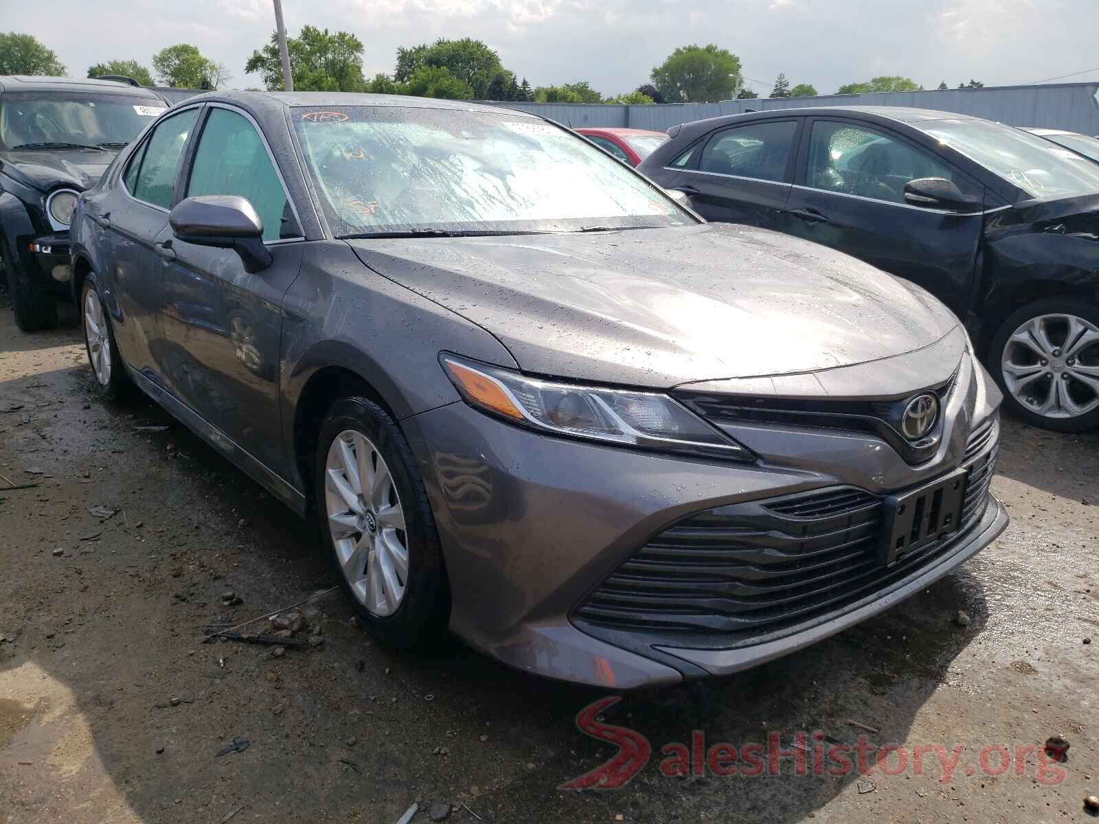 4T1B11HK6JU543358 2018 TOYOTA CAMRY