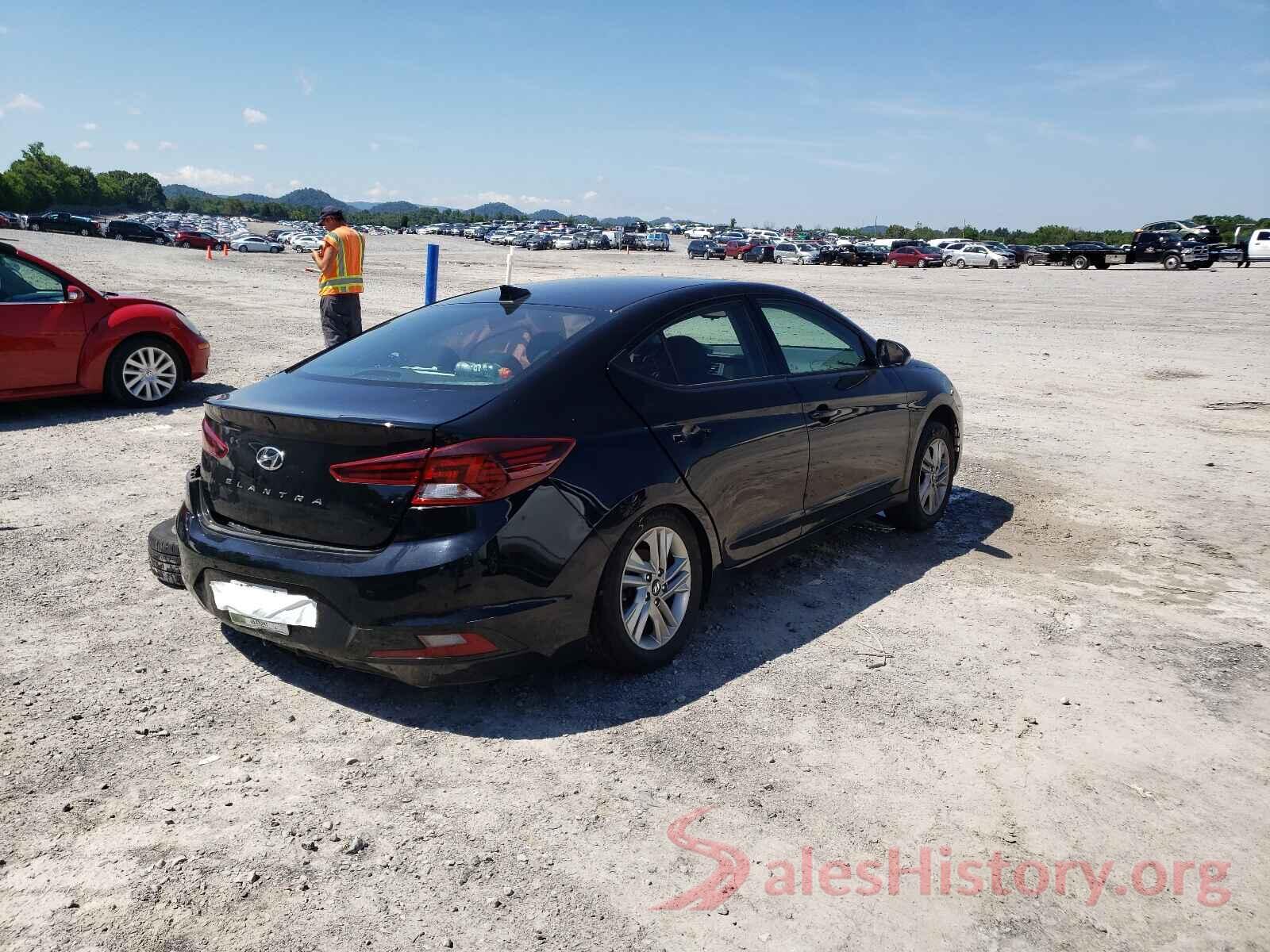 KMHD84LF4KU778102 2019 HYUNDAI ELANTRA