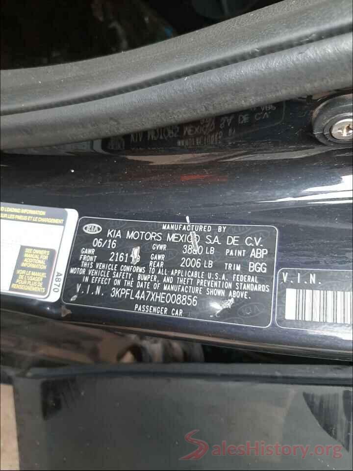 3KPFL4A7XHE008856 2017 KIA FORTE