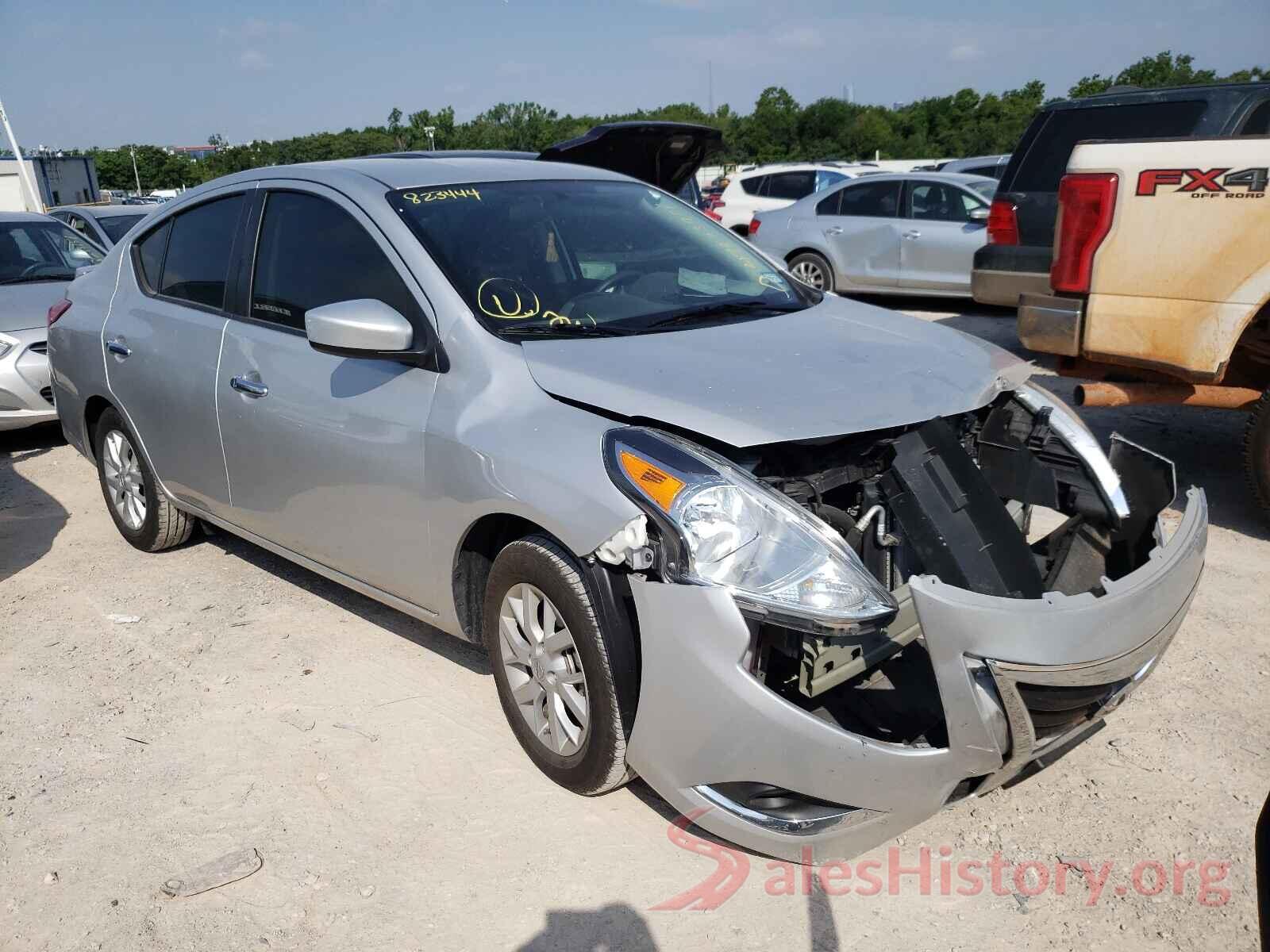 3N1CN7AP2KL823444 2019 NISSAN VERSA