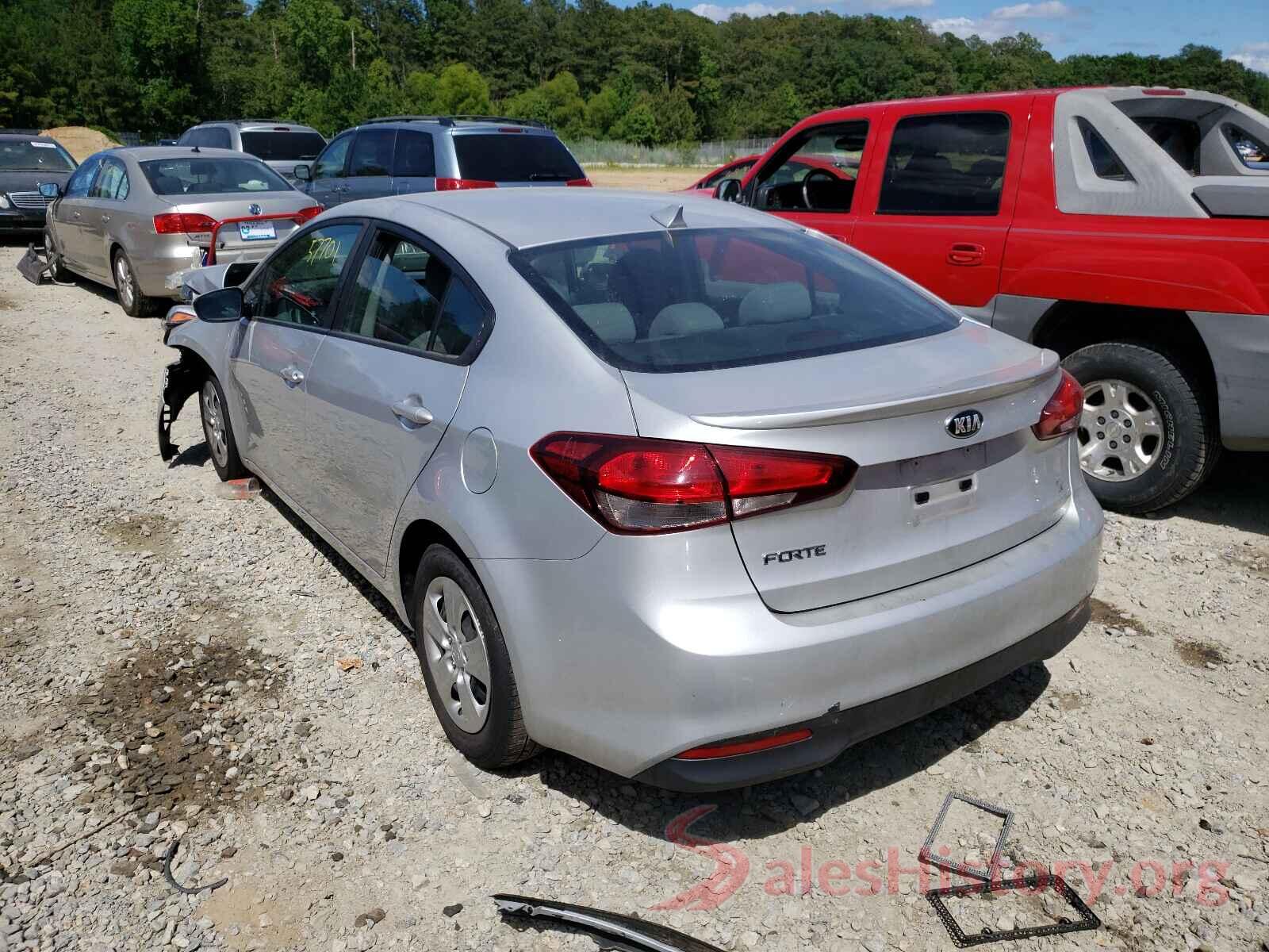 3KPFK4A77HE086403 2017 KIA FORTE