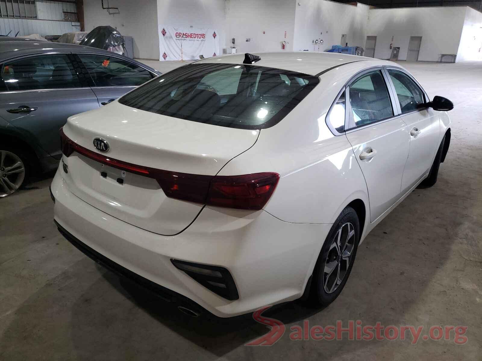 3KPF24AD4ME310517 2021 KIA FORTE