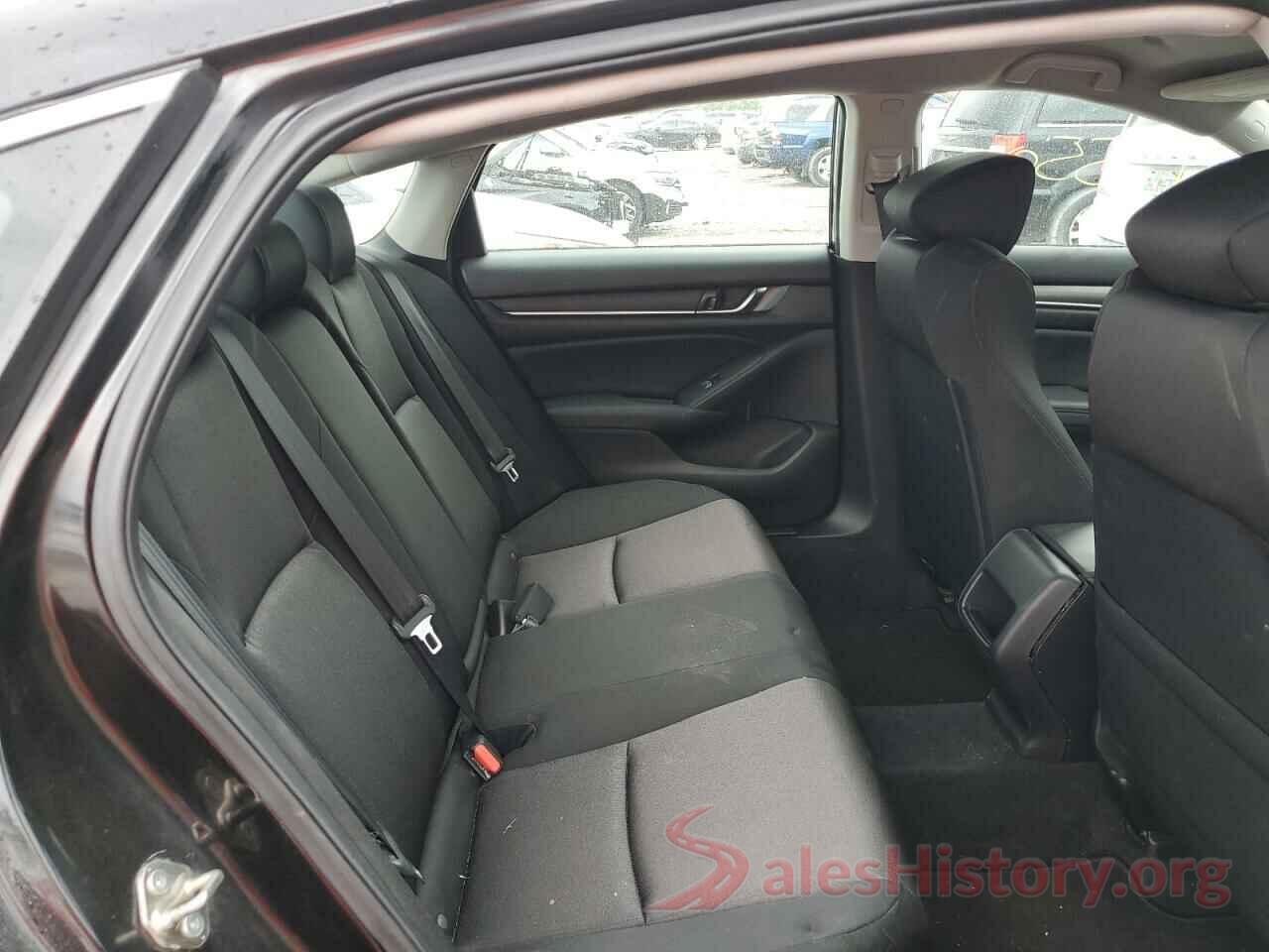 1HGCV1F18JA141738 2018 HONDA ACCORD