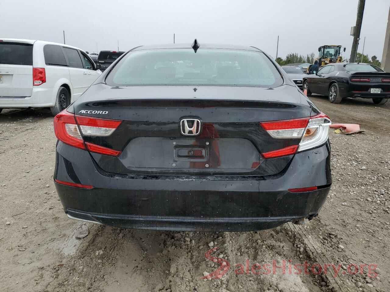 1HGCV1F18JA141738 2018 HONDA ACCORD