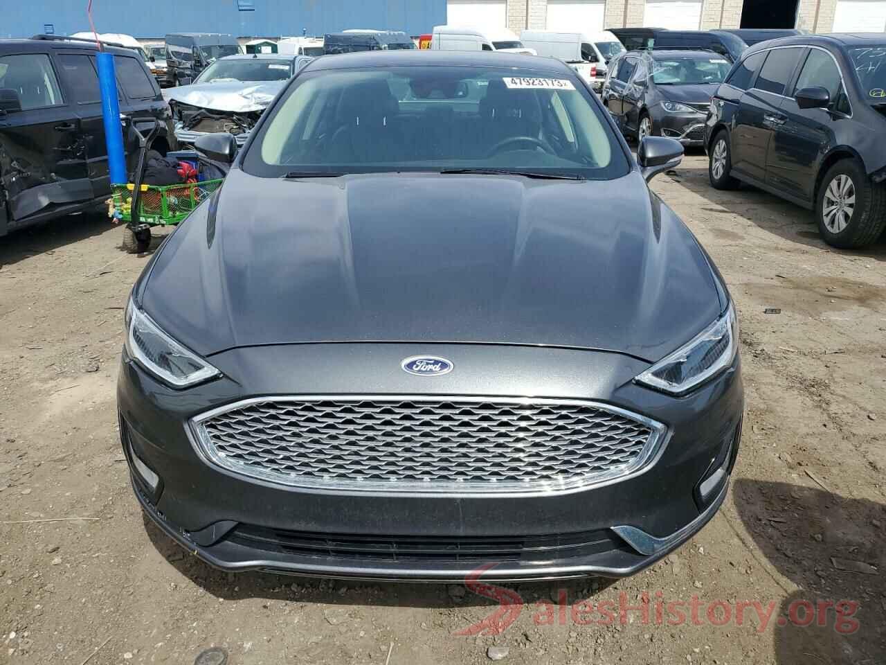 3FA6P0SU2KR190589 2019 FORD FUSION