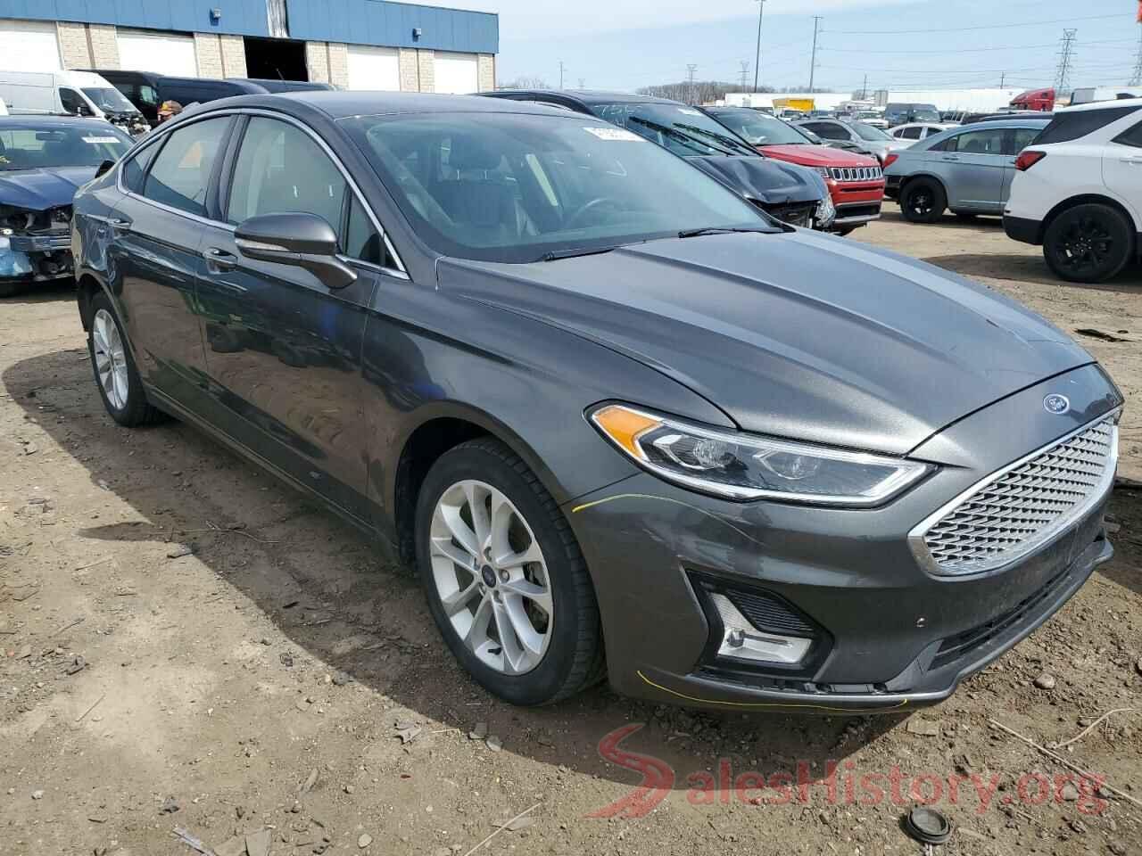 3FA6P0SU2KR190589 2019 FORD FUSION