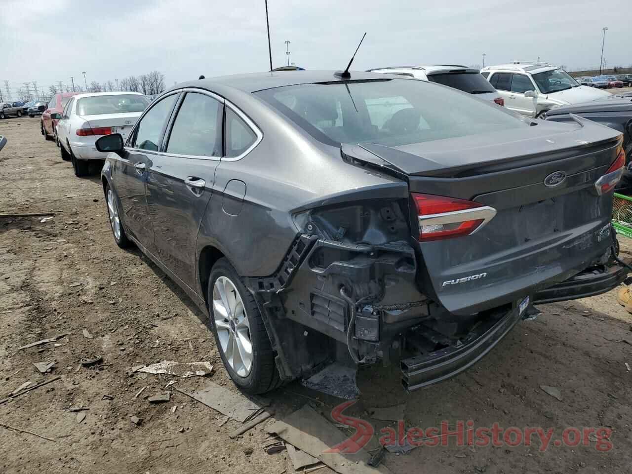 3FA6P0SU2KR190589 2019 FORD FUSION