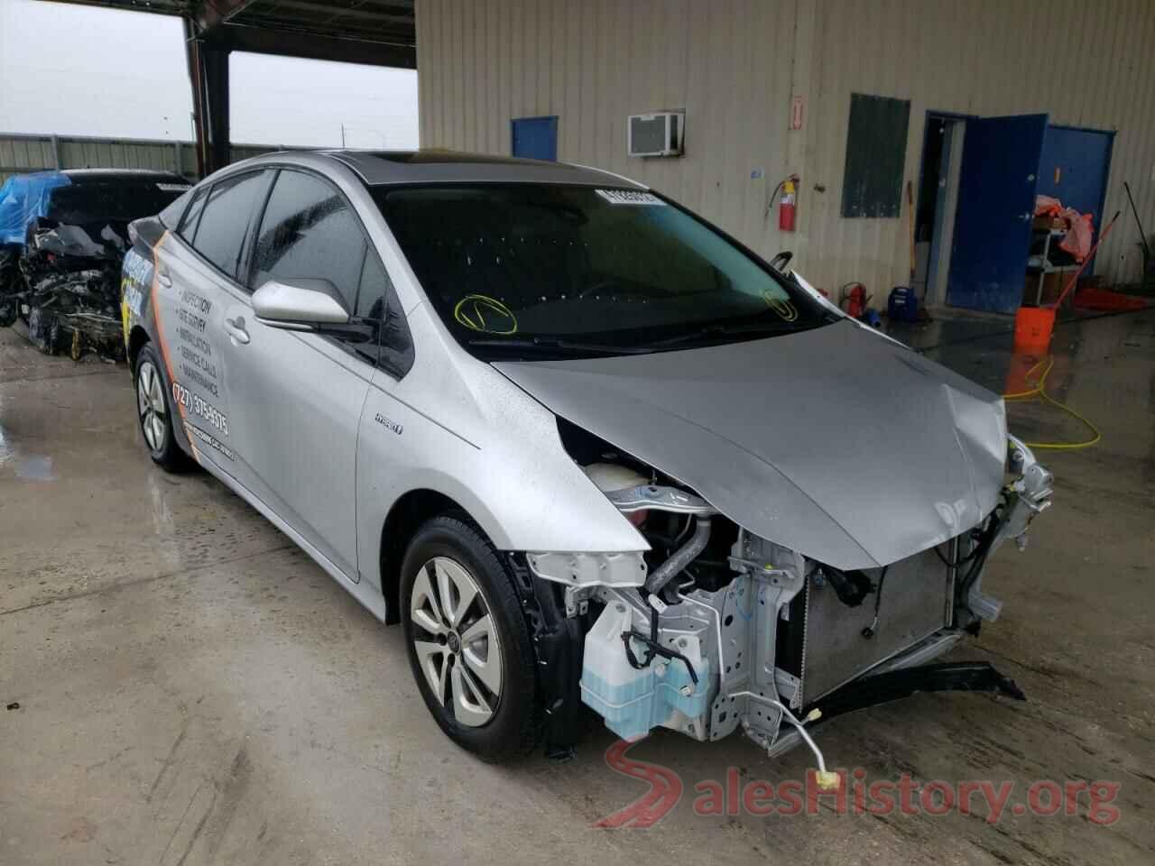 JTDKARFU6J3058697 2018 TOYOTA PRIUS