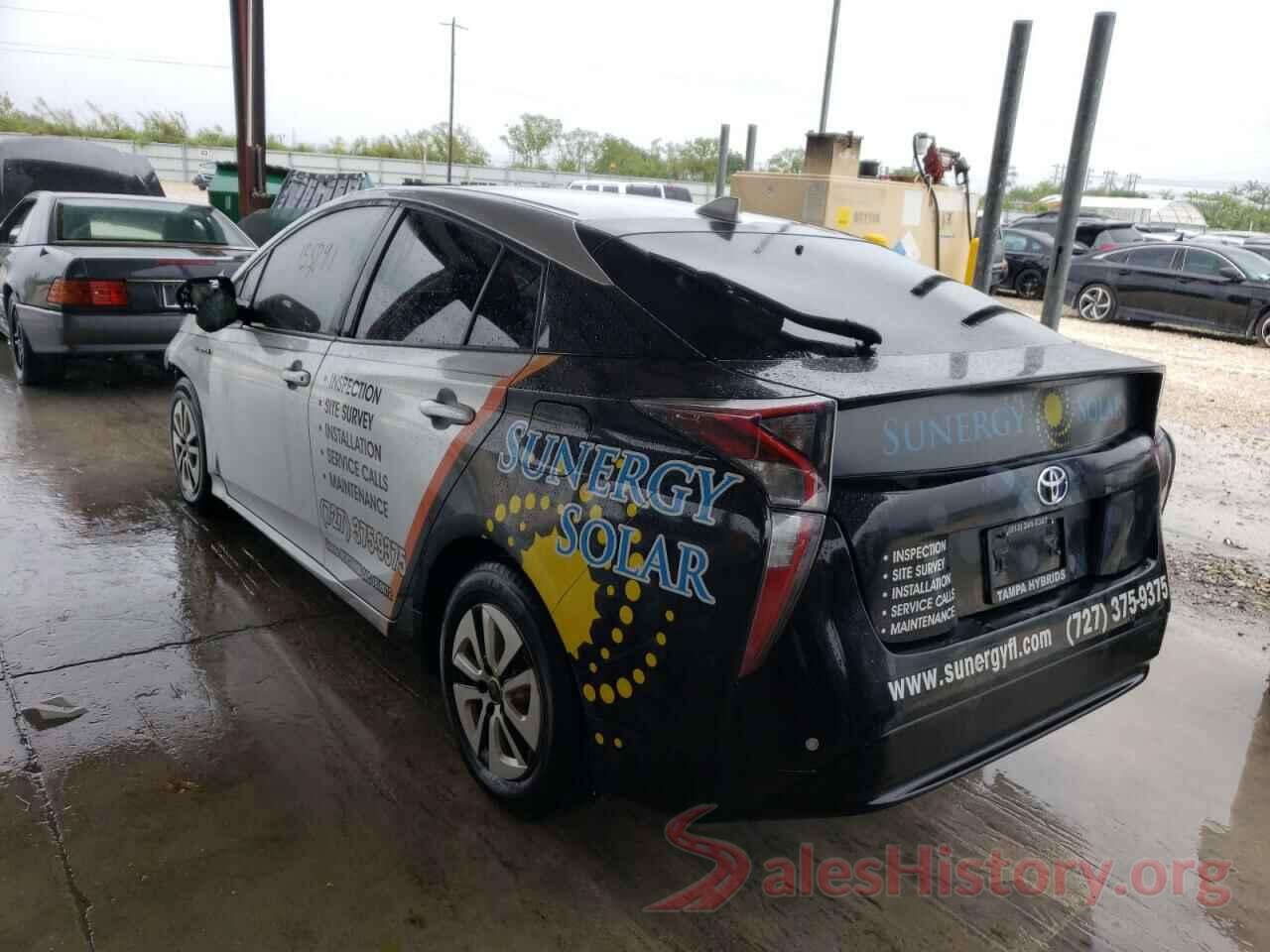 JTDKARFU6J3058697 2018 TOYOTA PRIUS