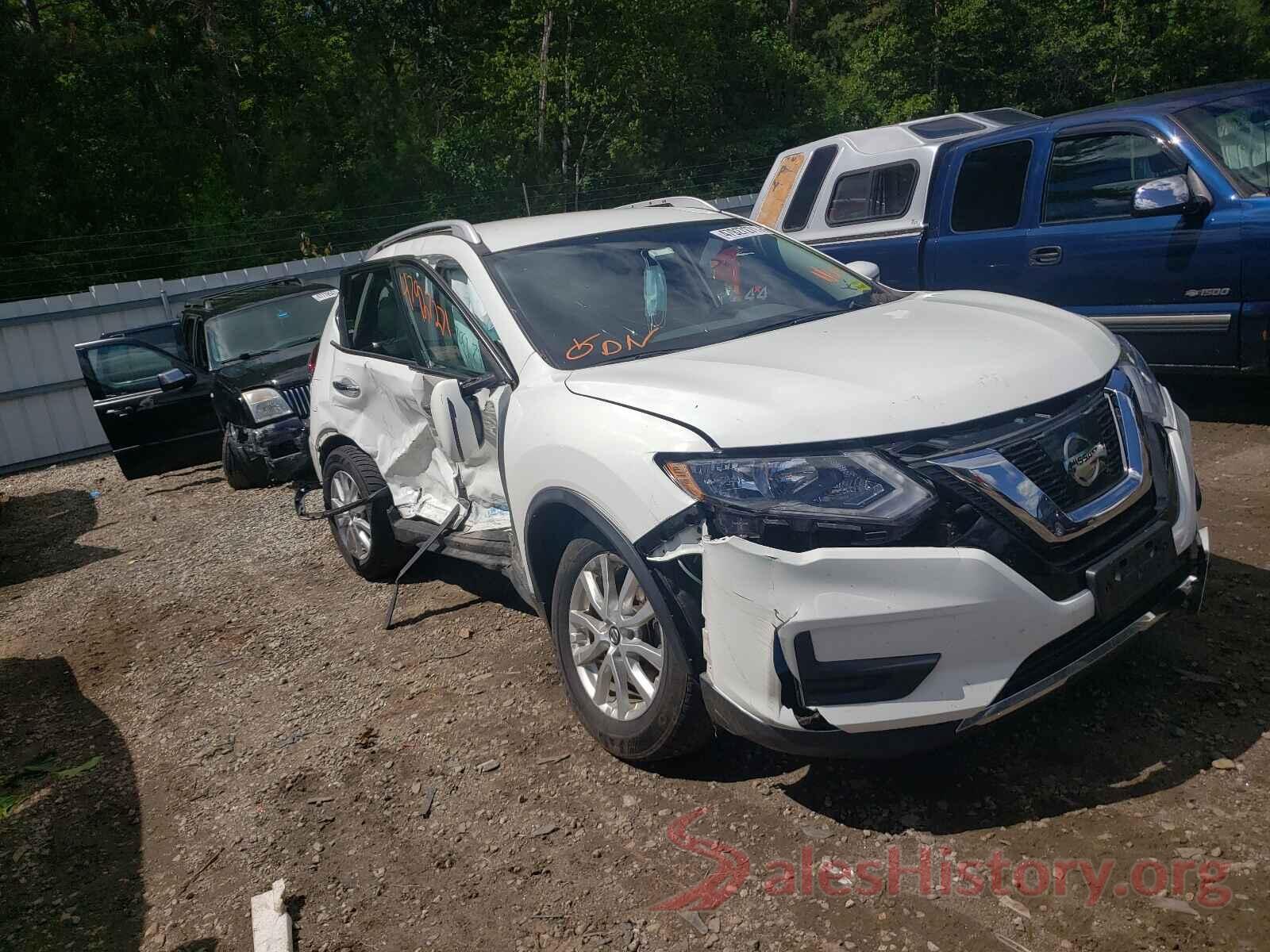 KNMAT2MV0HP604745 2017 NISSAN ROGUE