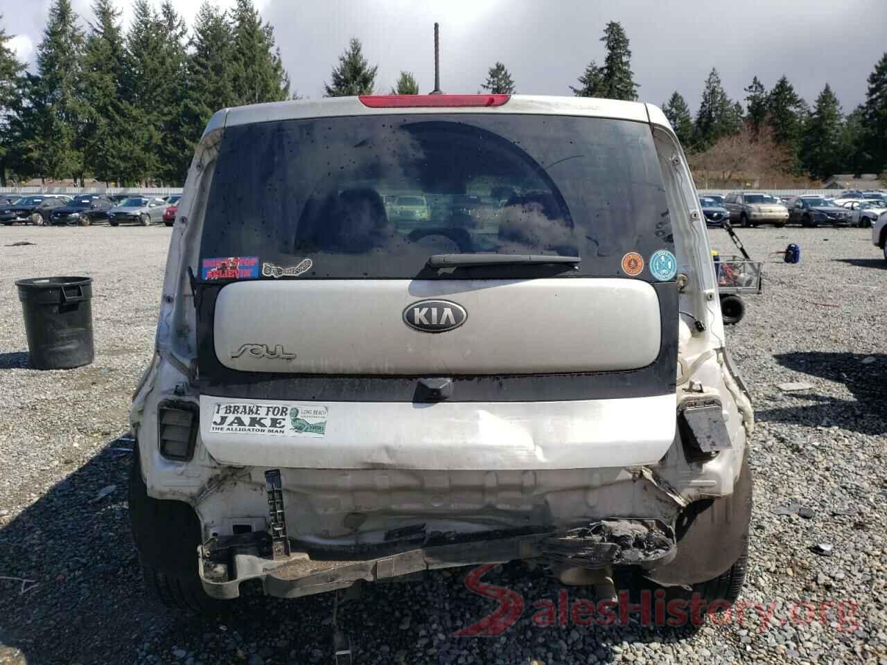 KNDJP3A55J7528136 2018 KIA SOUL