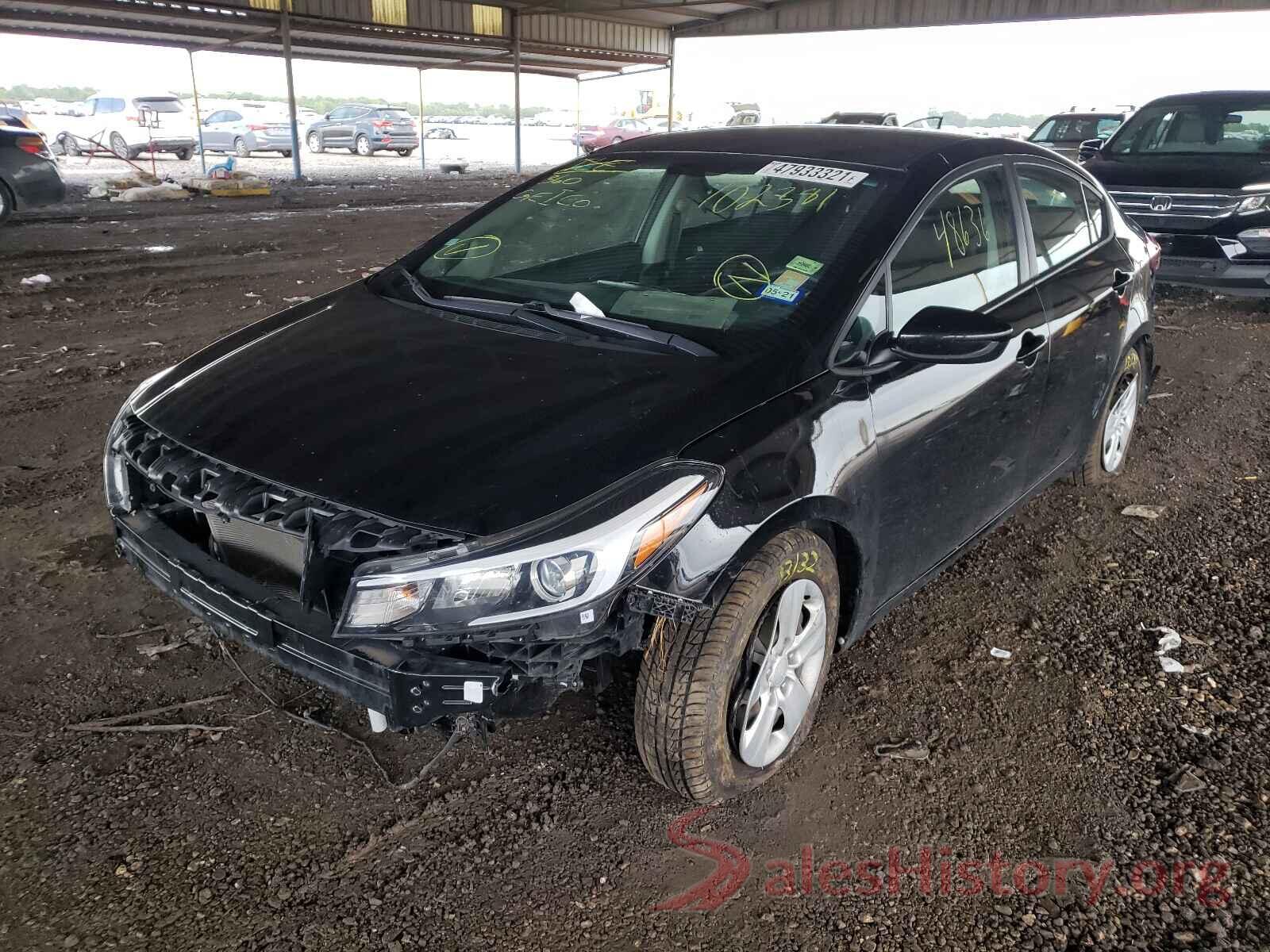 3KPFK4A76HE102381 2017 KIA FORTE