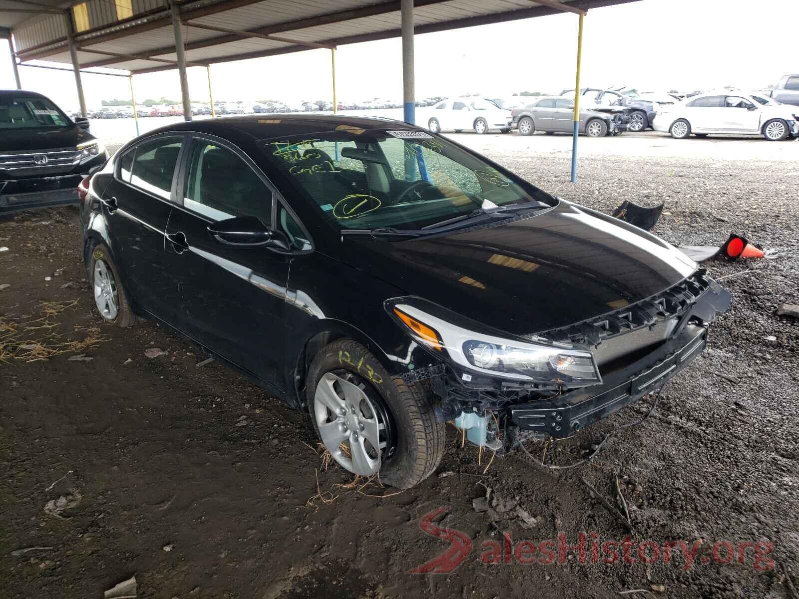 3KPFK4A76HE102381 2017 KIA FORTE