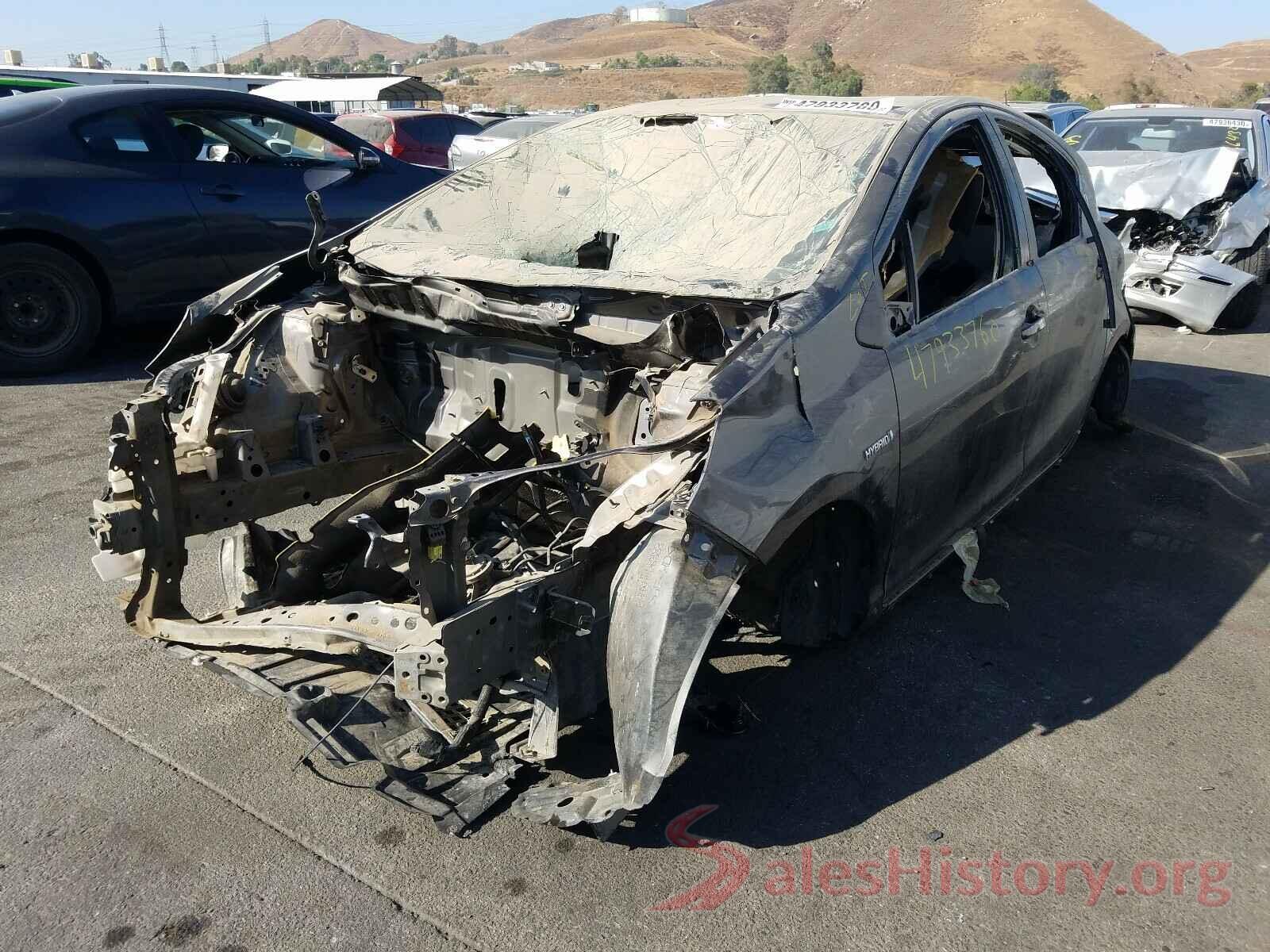 JTDKDTB37H1596994 2017 TOYOTA PRIUS