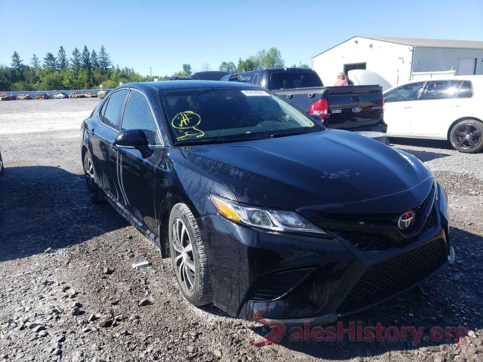 4T1B11HK9JU007021 2018 TOYOTA CAMRY