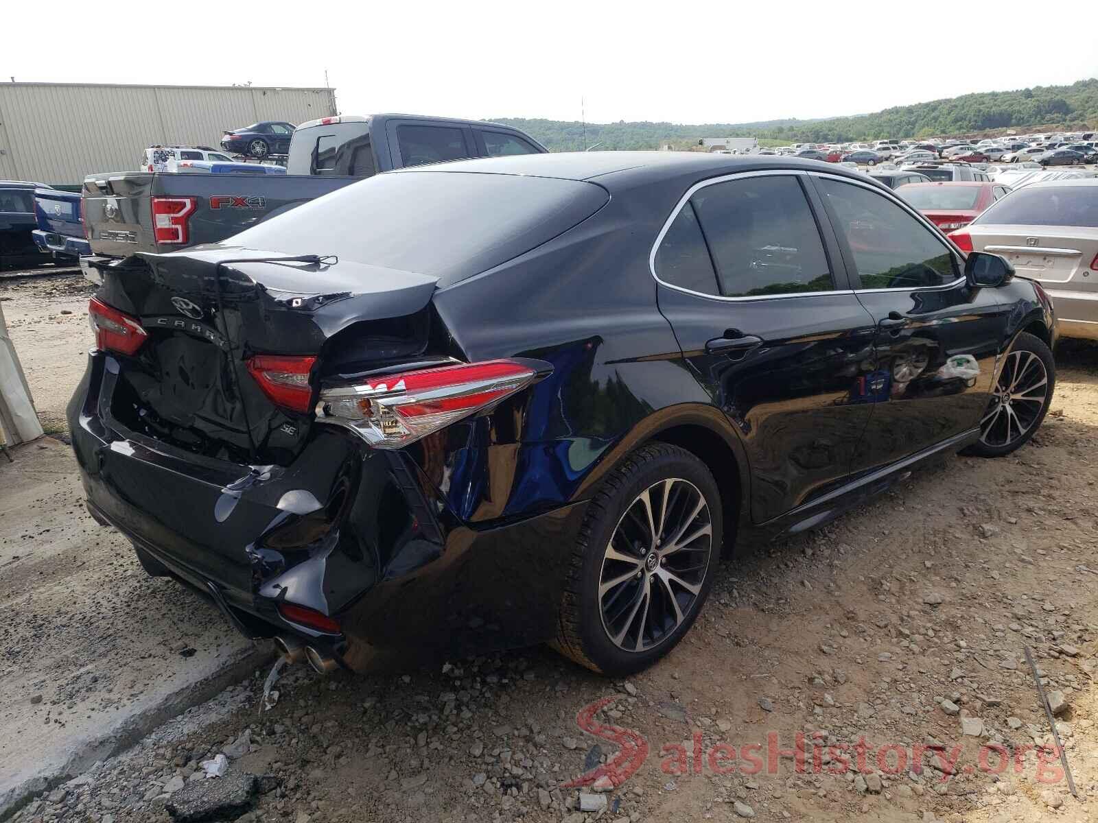 4T1B11HK3JU634541 2018 TOYOTA CAMRY